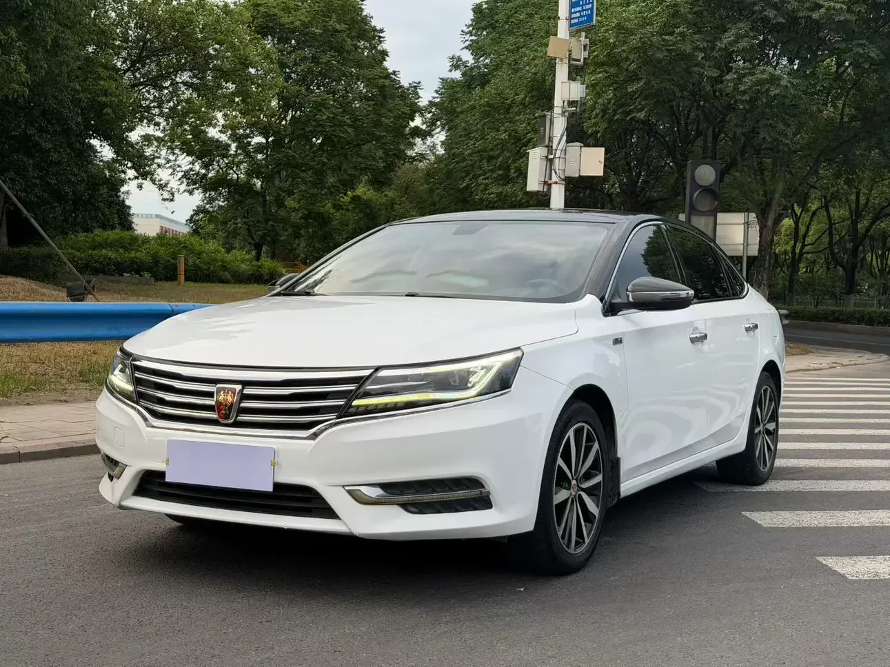 Roewe i6 Classic