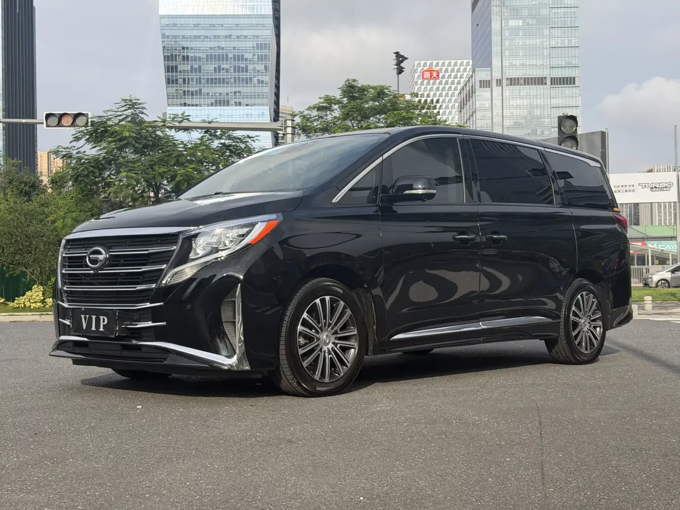 GAC Trumpchi M8