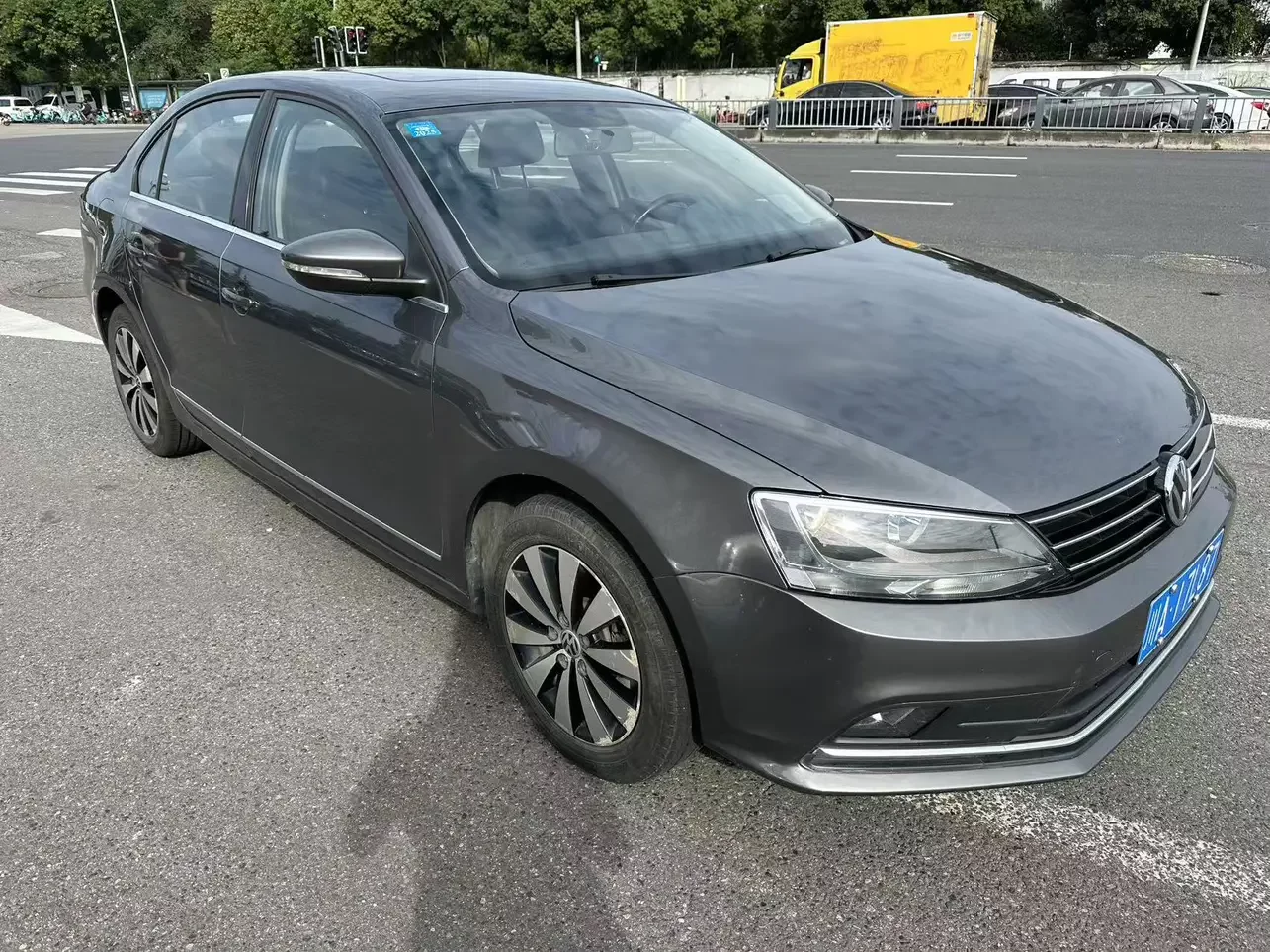Volkswagen Sagitar
