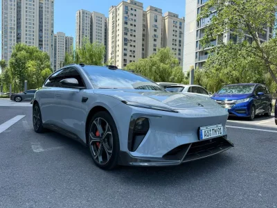 NIO ET5T