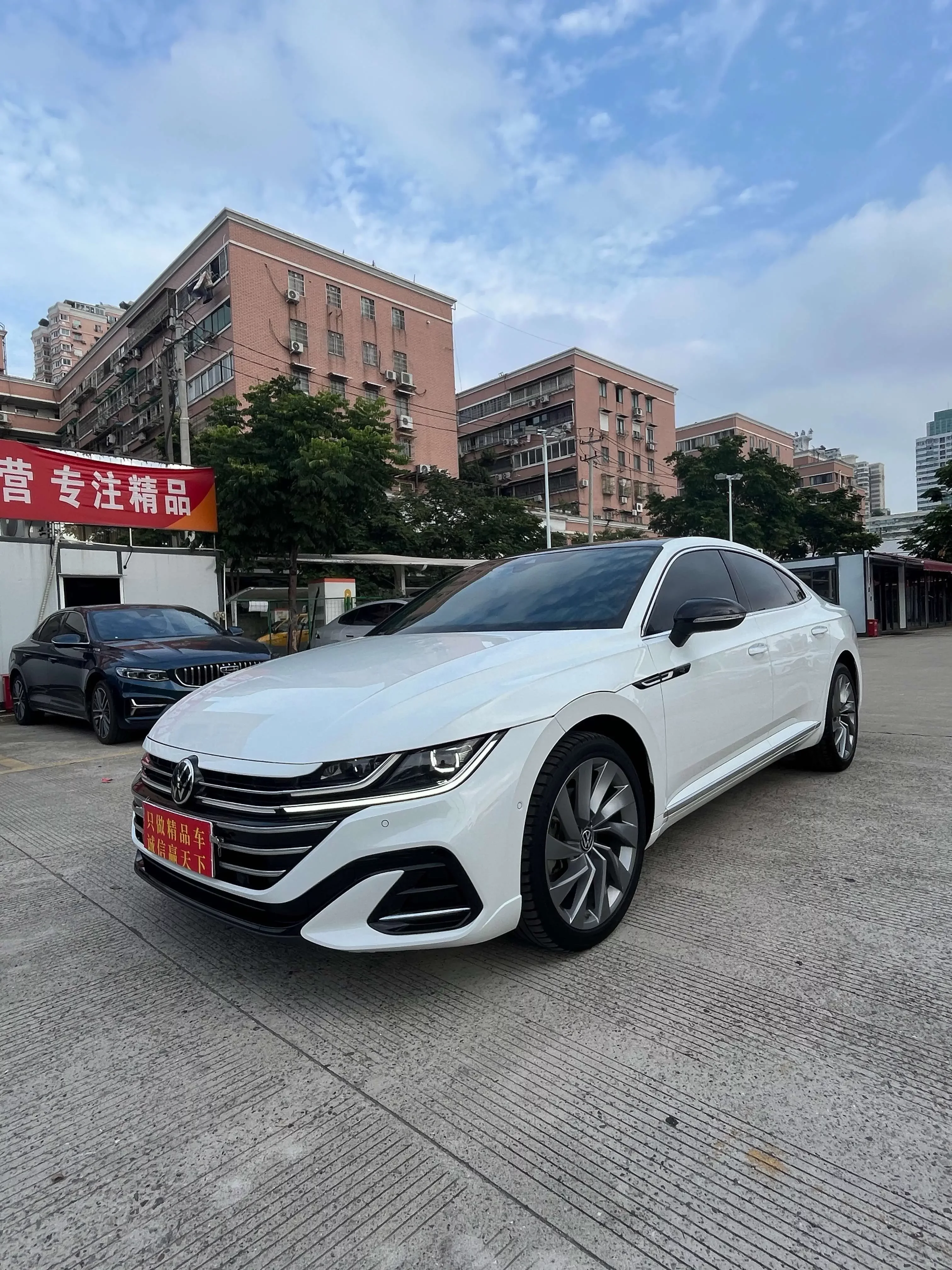 VOLKSWAGEN CC