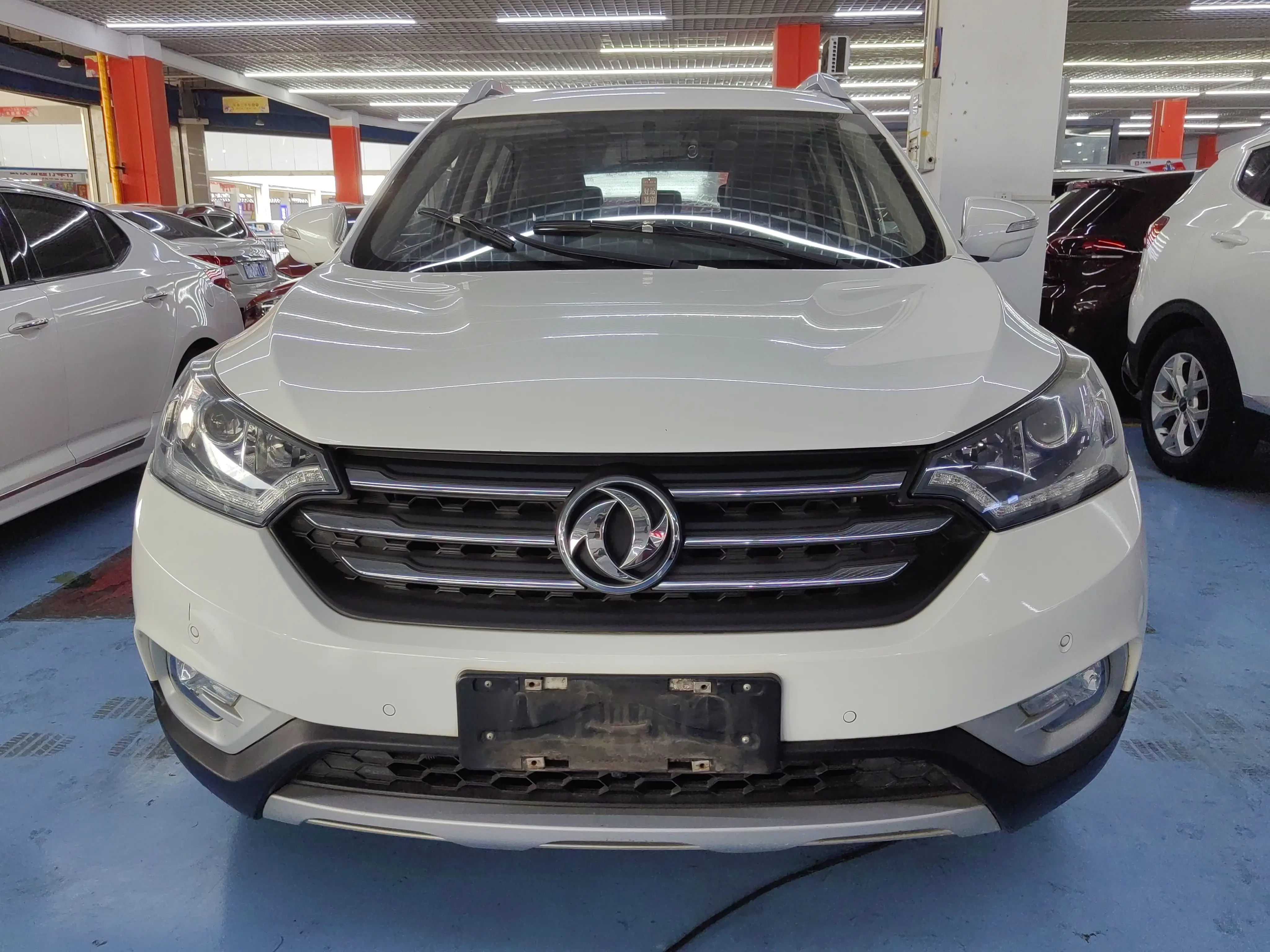 Dongfeng Fengshen AX7