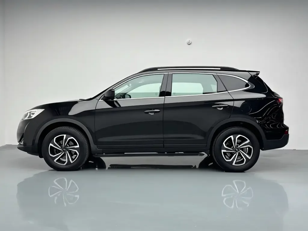 JAC Refine S7