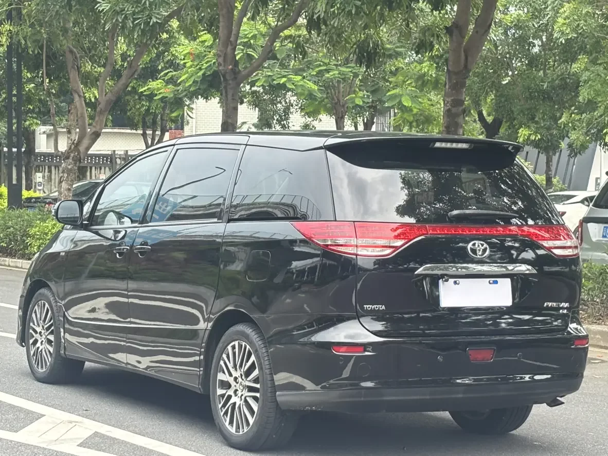 Toyota Previa