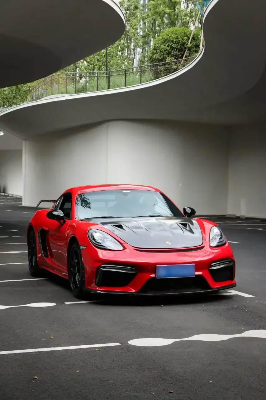 Porsche 718
