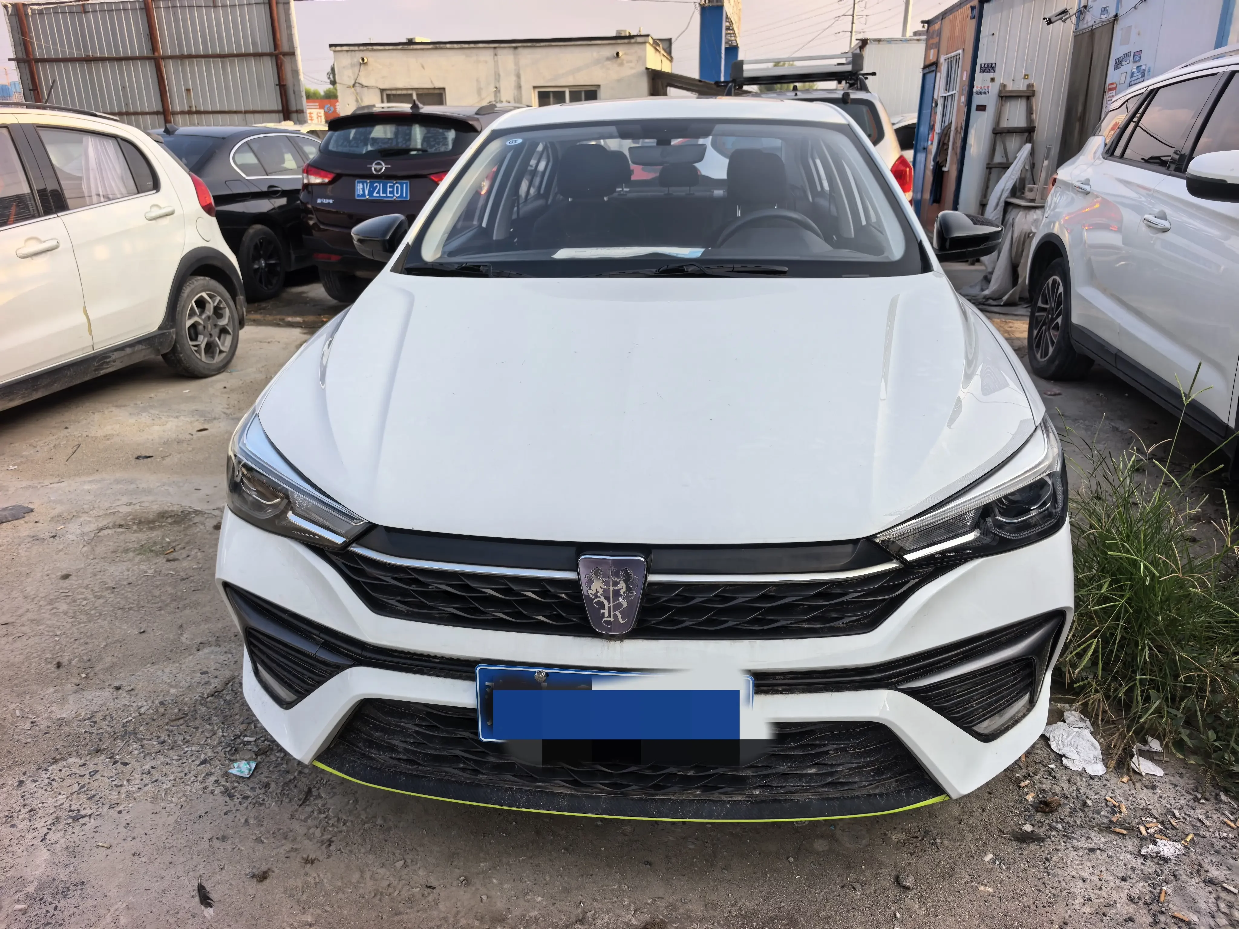 Roewe i5