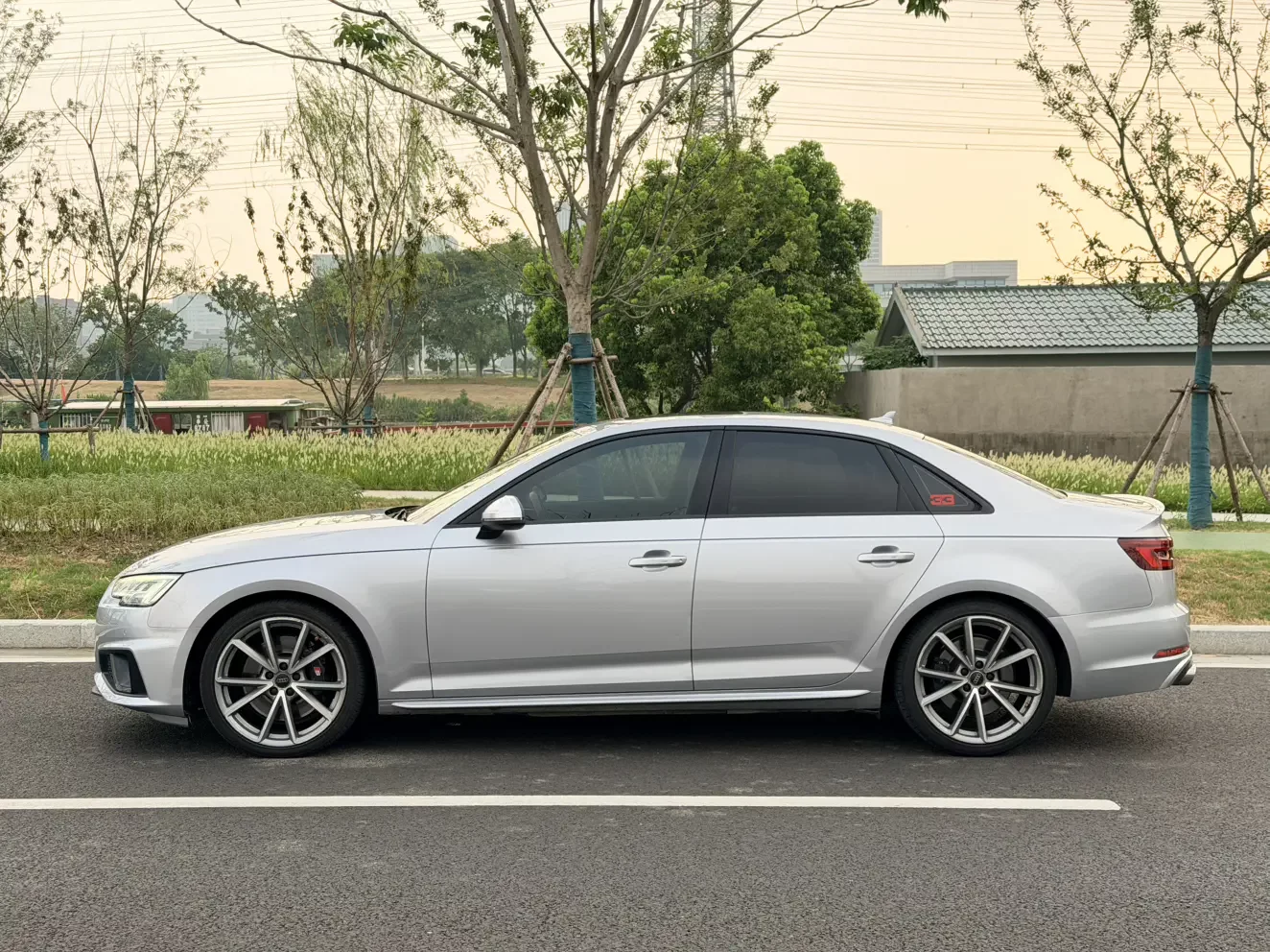 Audi S4