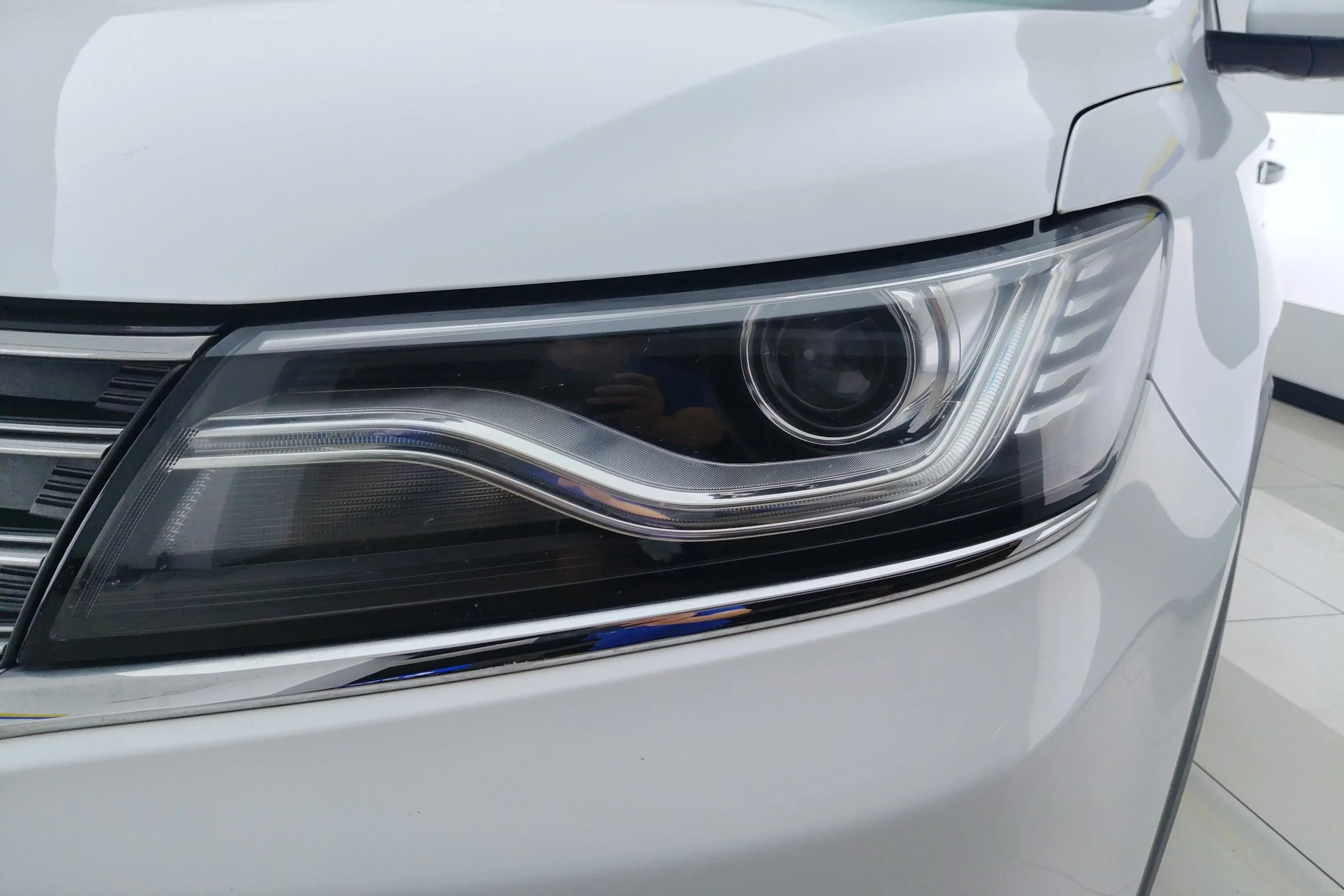 Roewe RX5