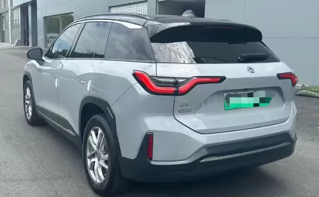 NIO ES6