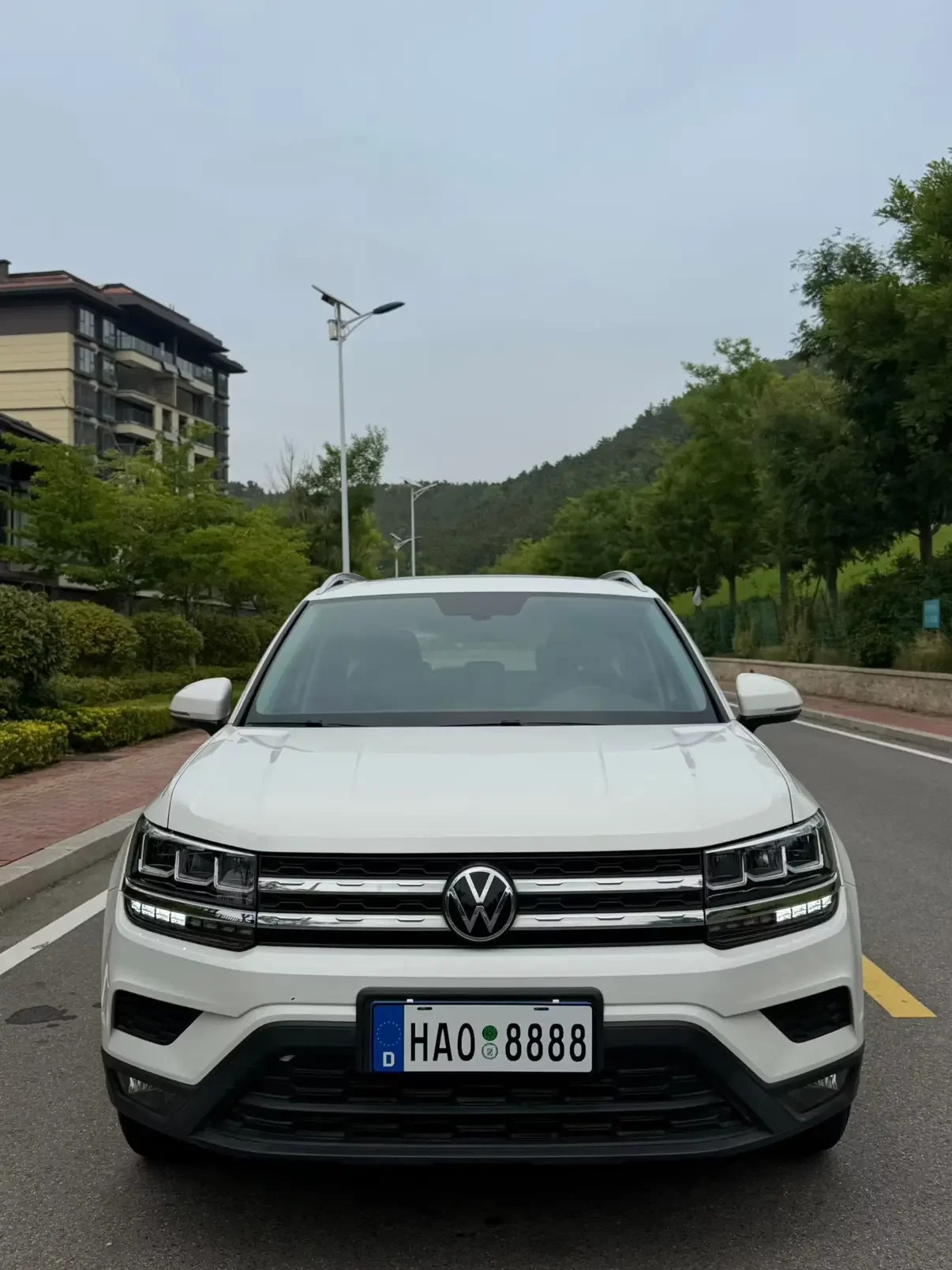 Volkswagen Tharu