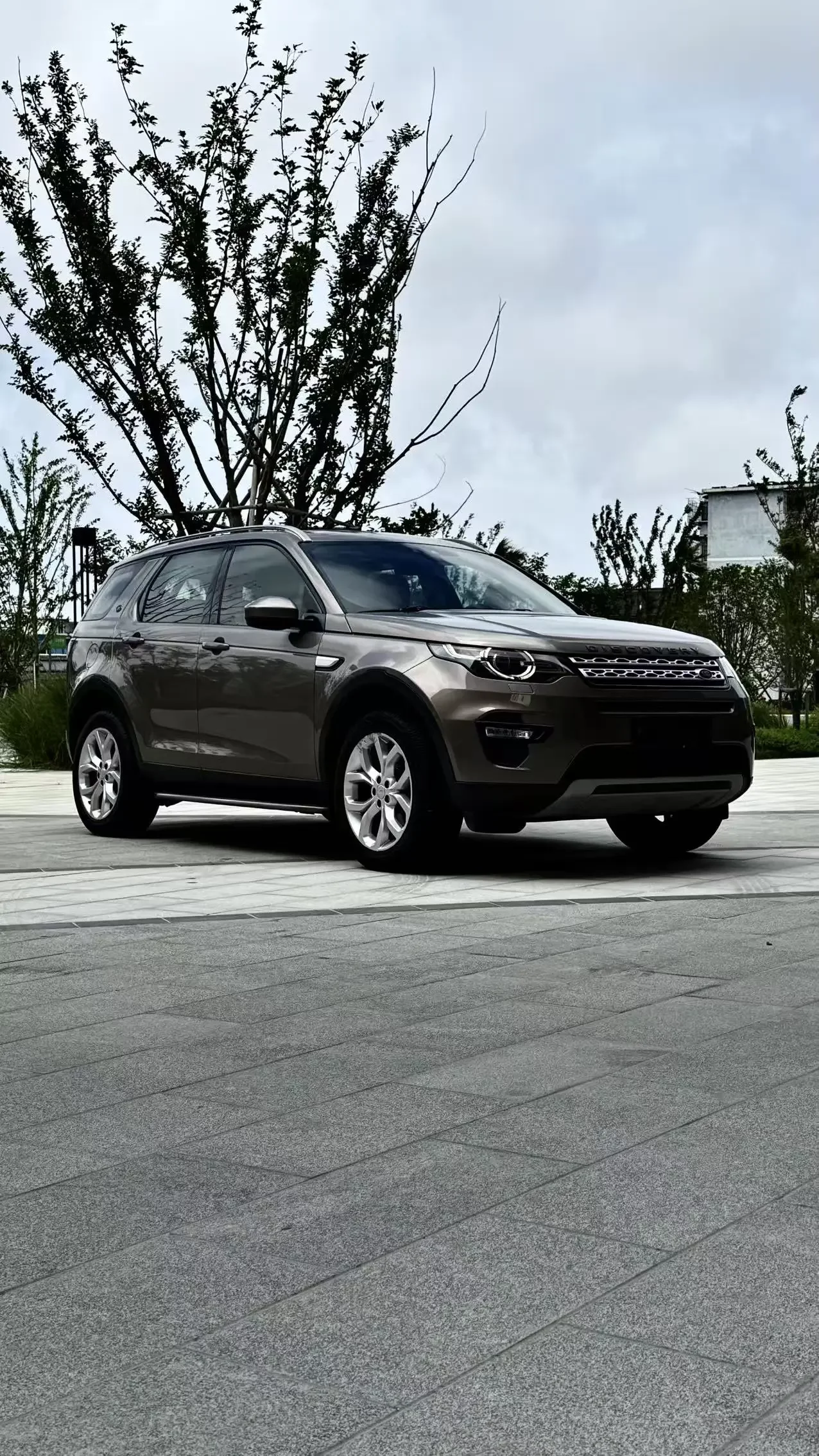 Land Rover Discover the magic