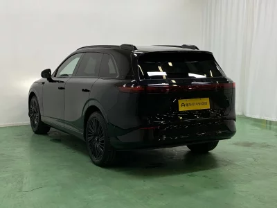 XPeng G9