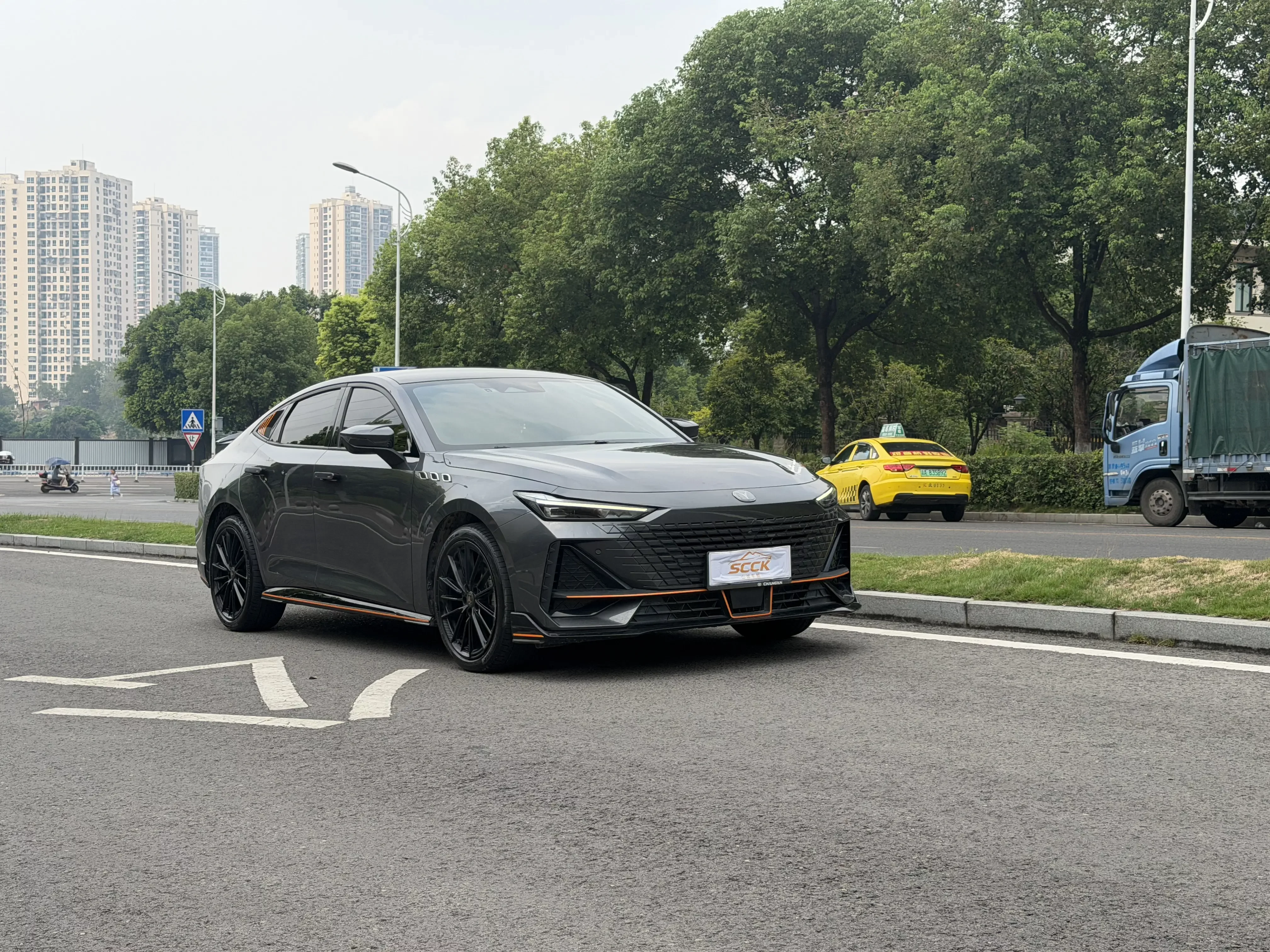 Changan UNI-V