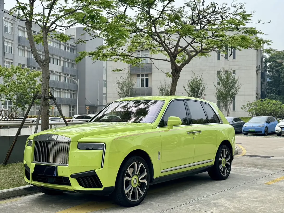 Rolls Royce Cullinan