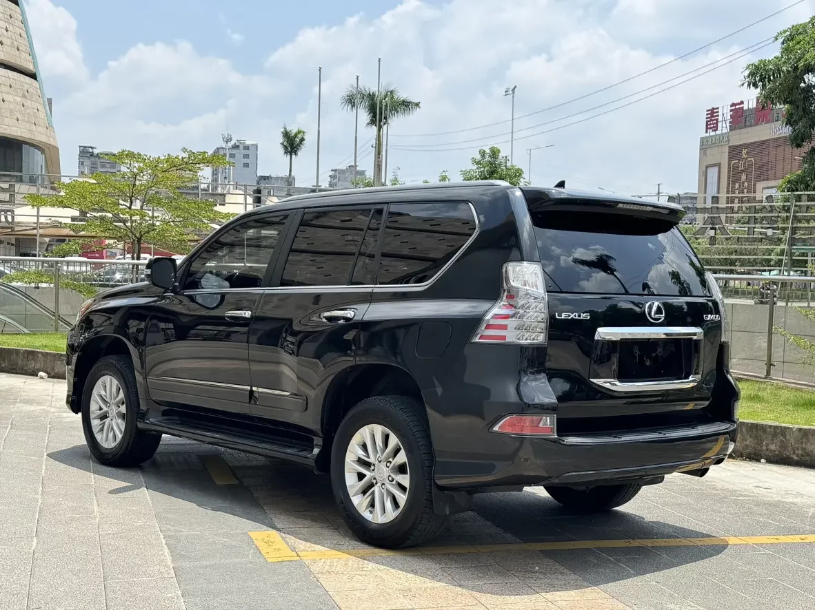 Lexus GX