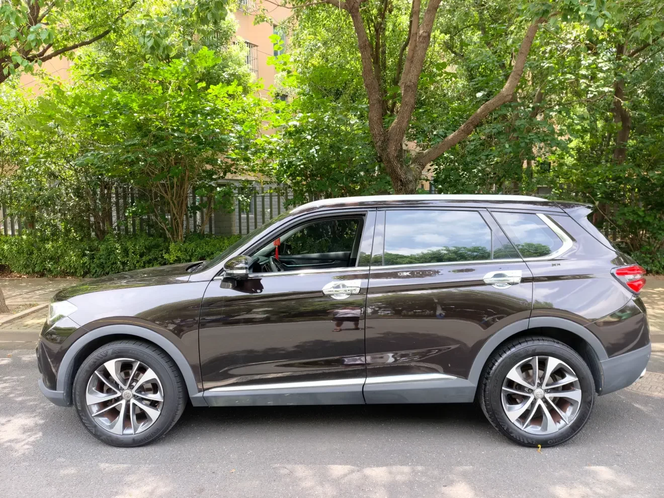 Brilliance Zhonghua V7