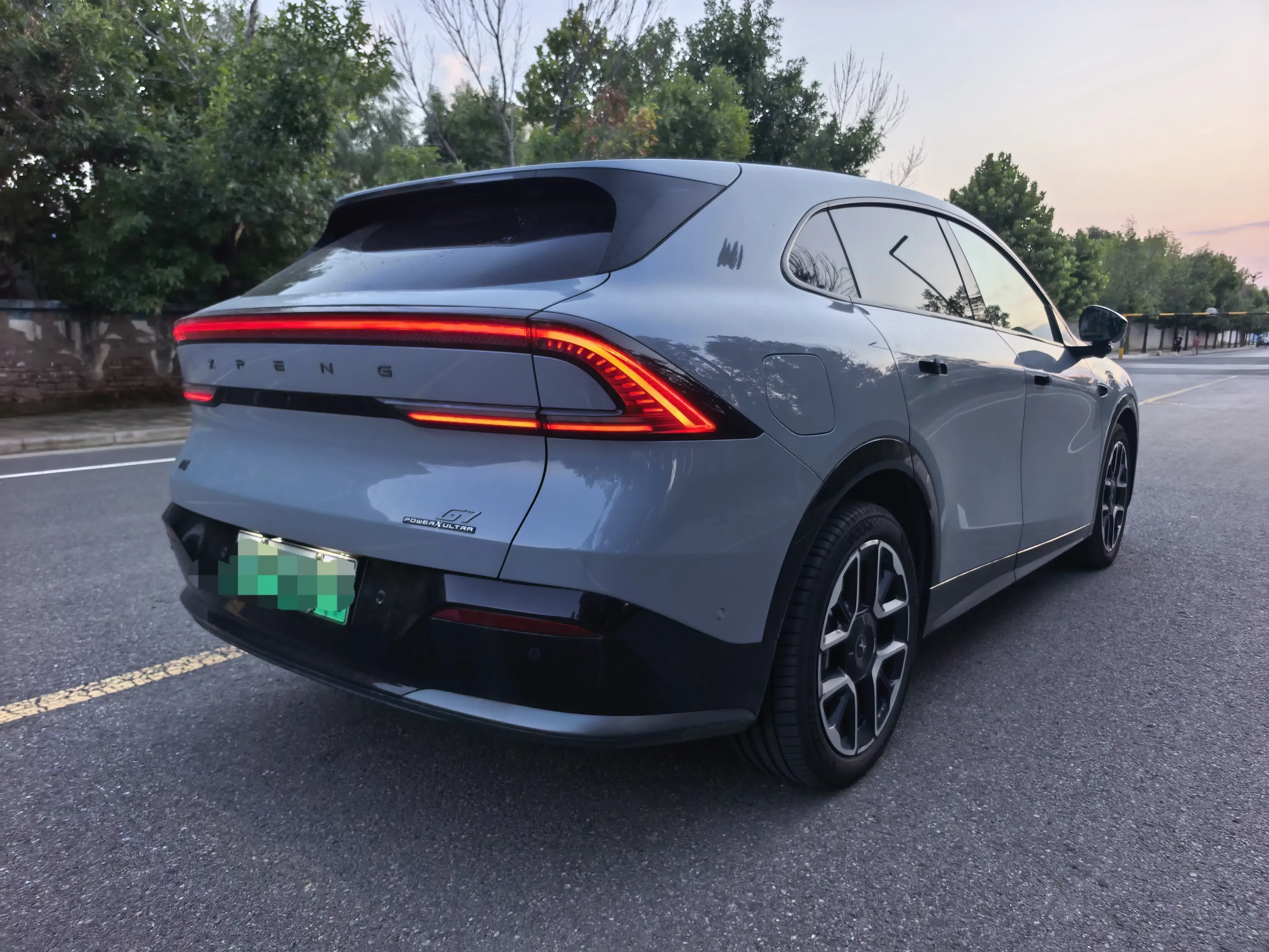 XPeng G7
