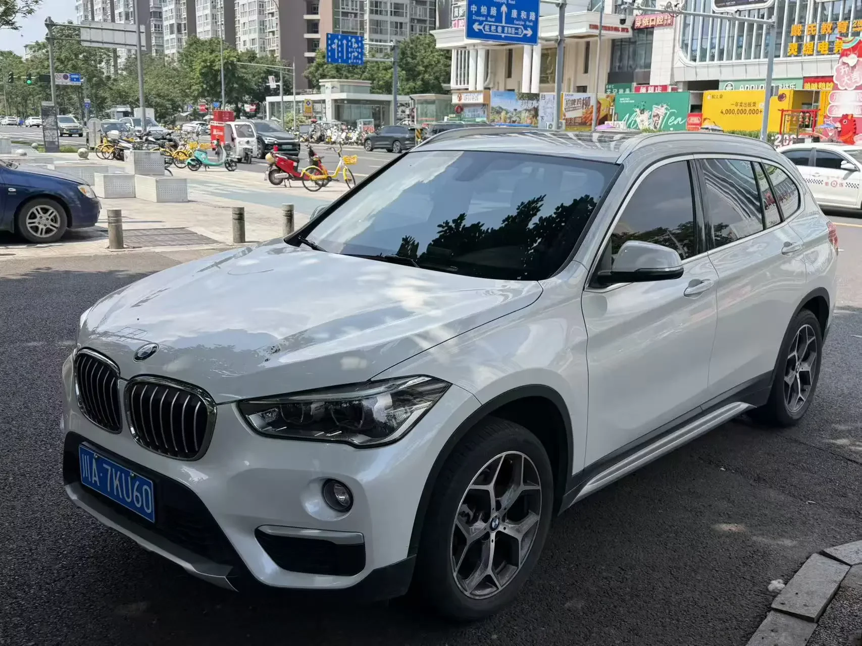 BMW X1