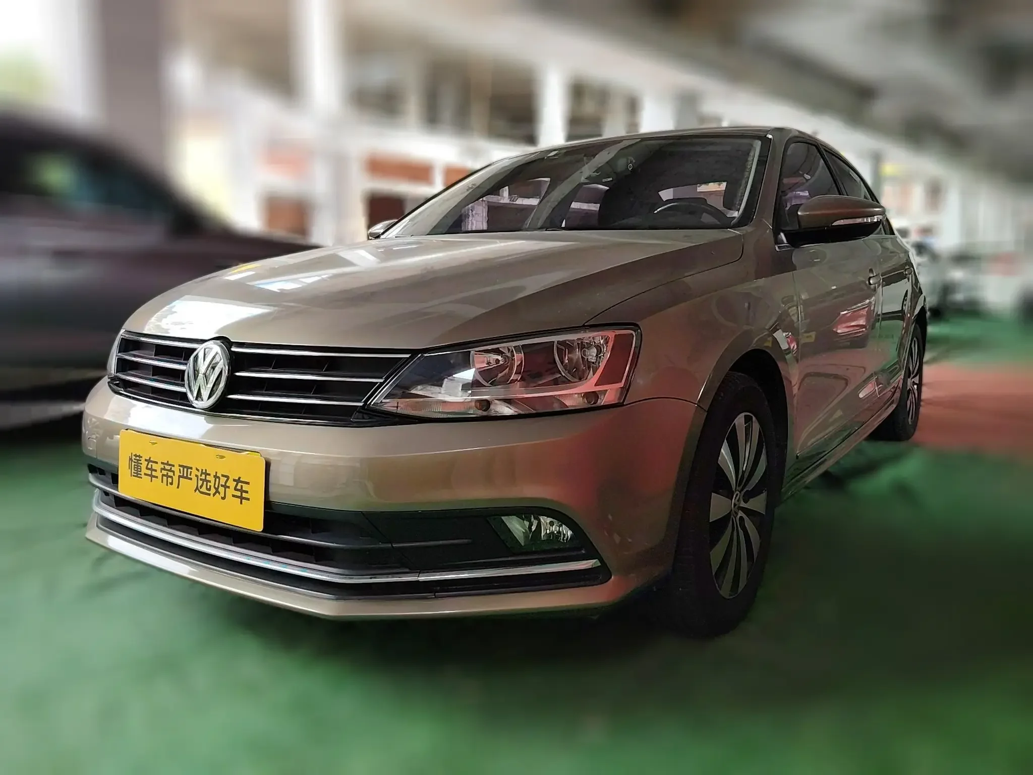 Volkswagen Sagitar