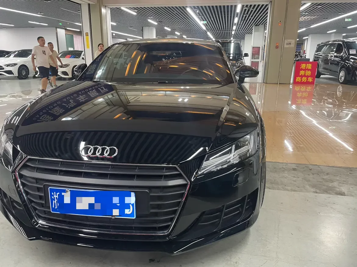 Audi TT