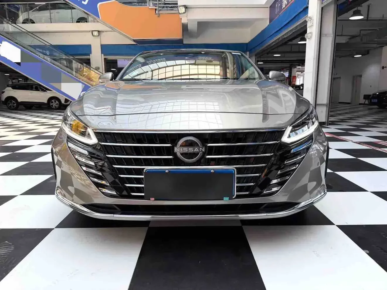 Nissan Altima