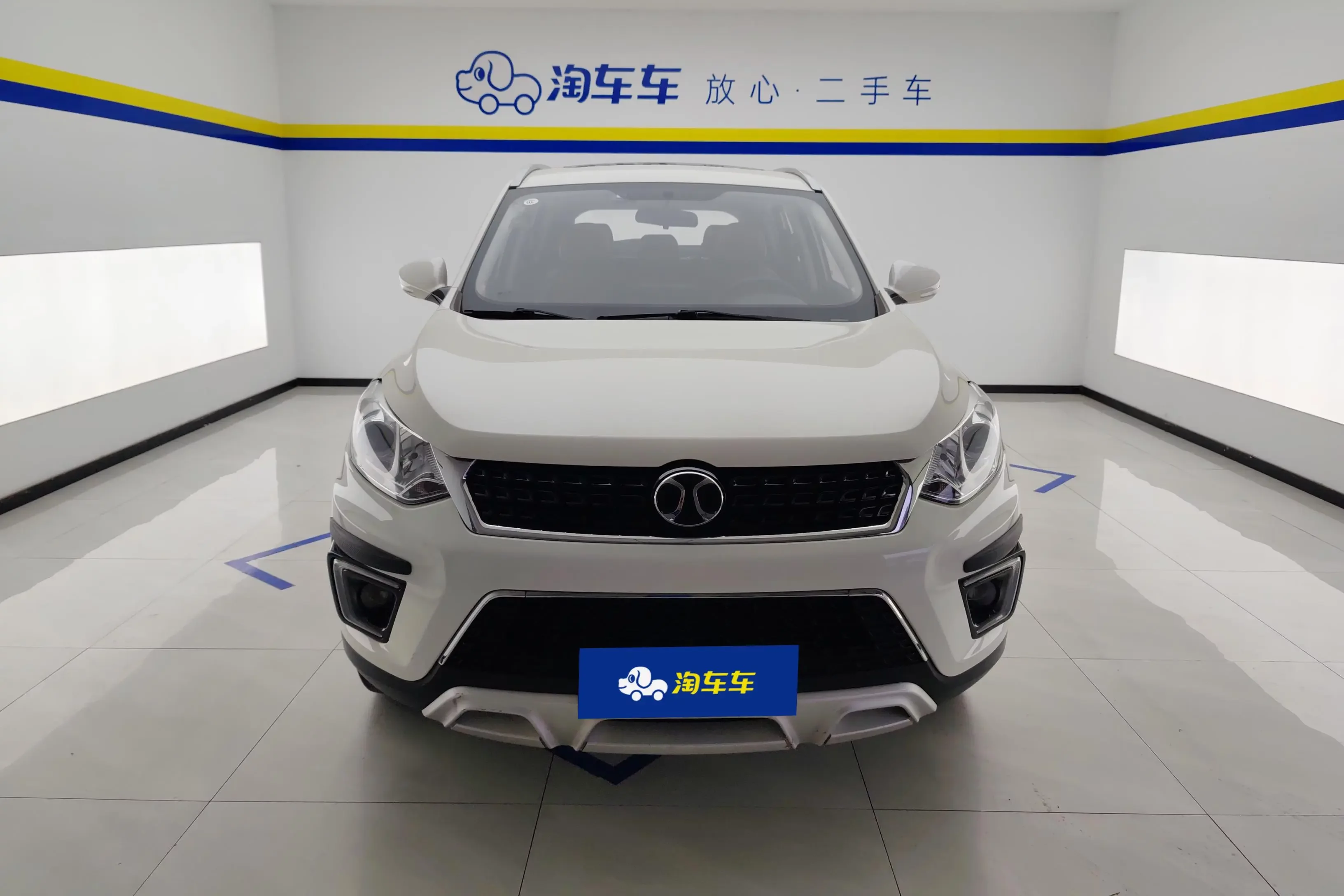 BAIC Shenbao X35
