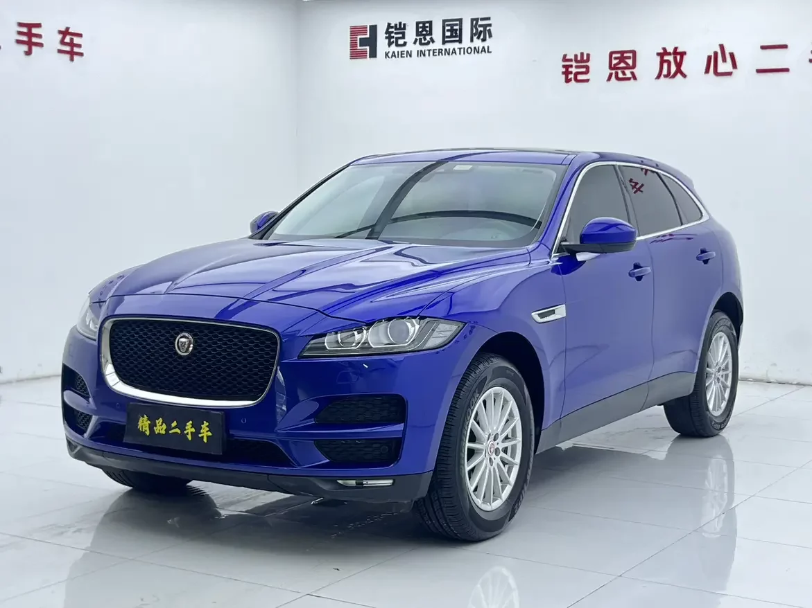 Jaguar F-PACE