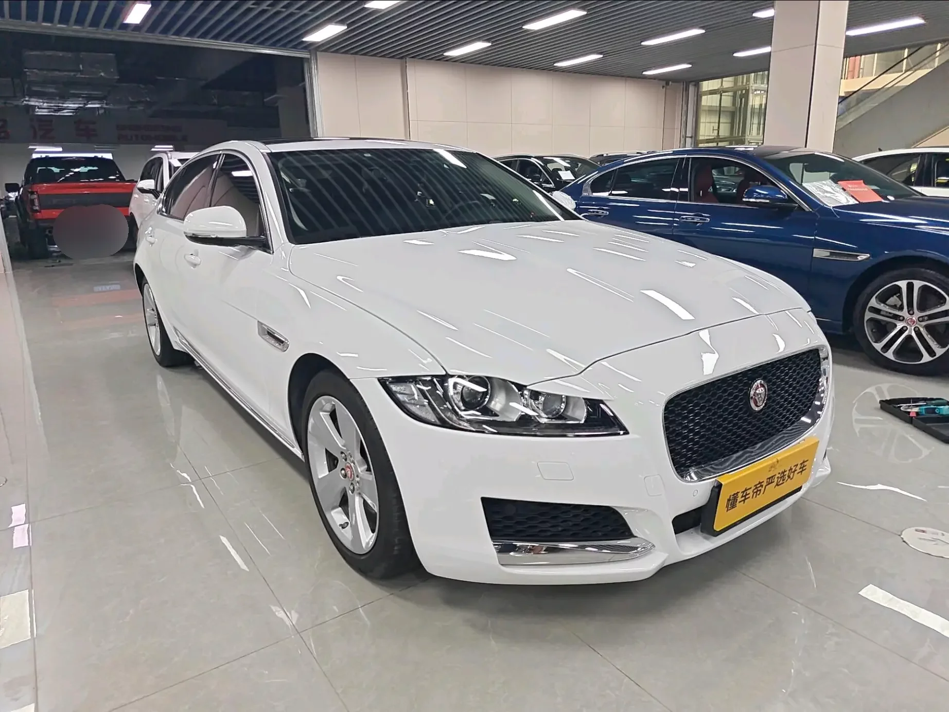Jaguar XFL