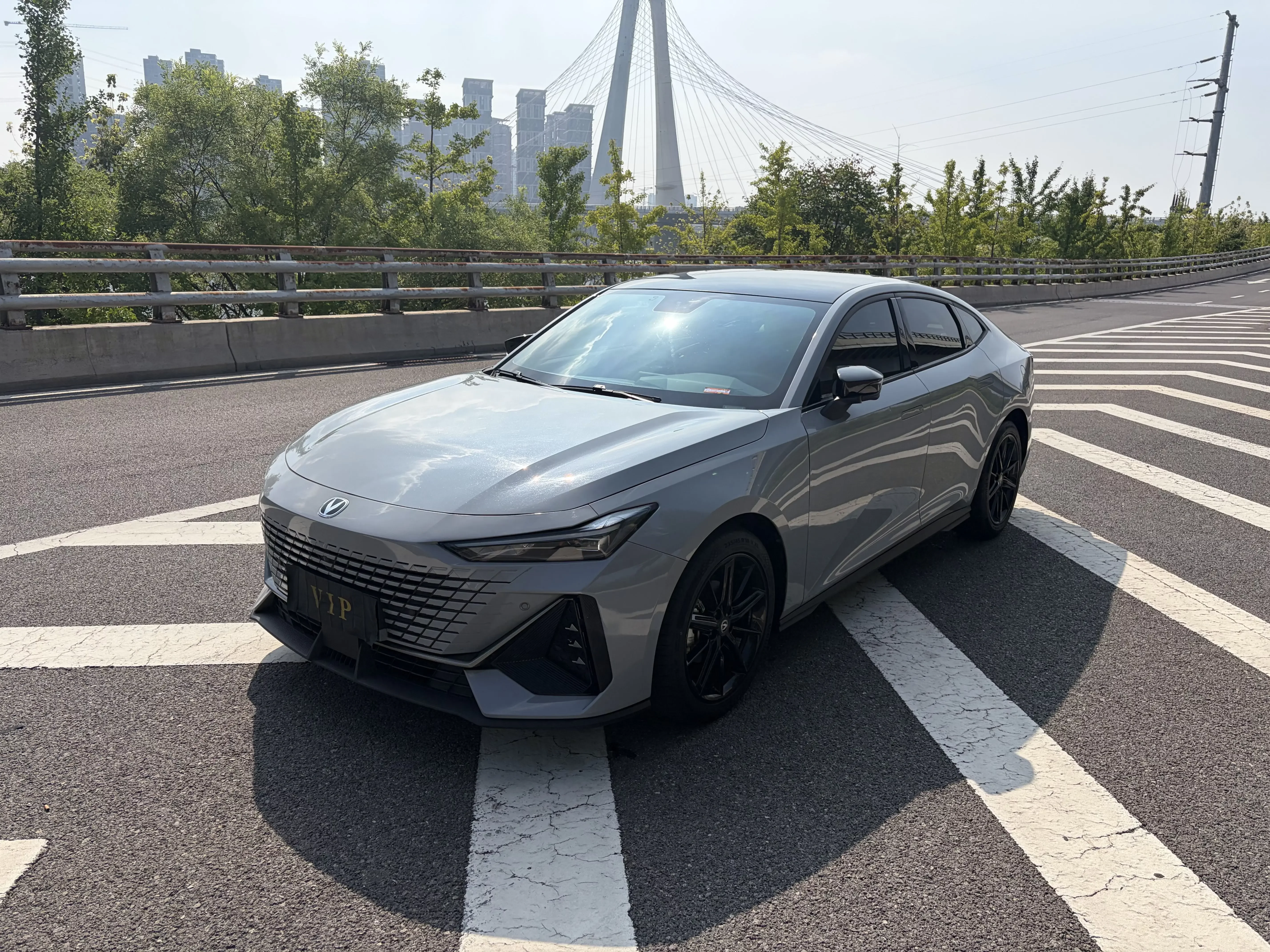 Changan UNI-V