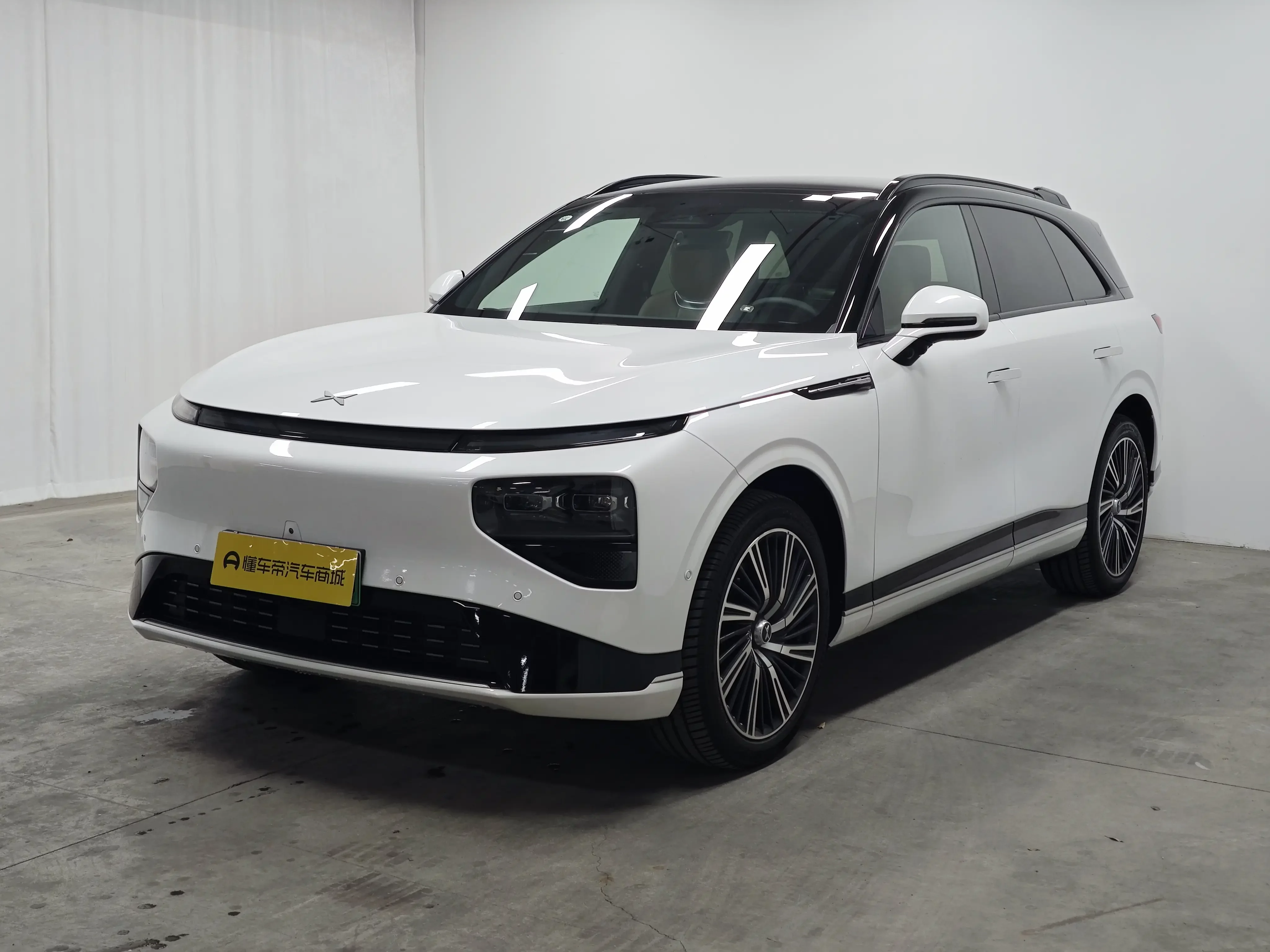 XPeng G9