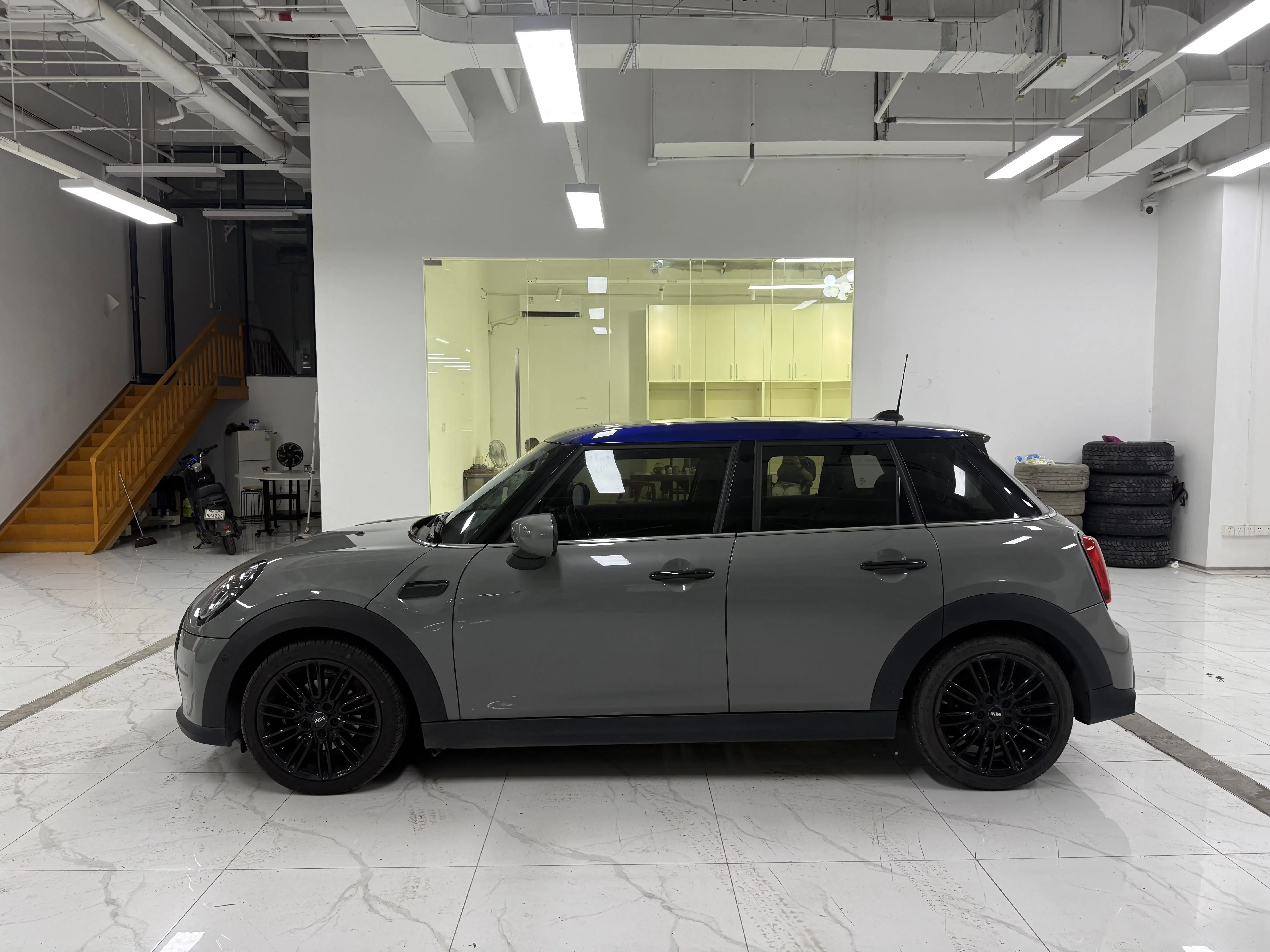 MINI MINI