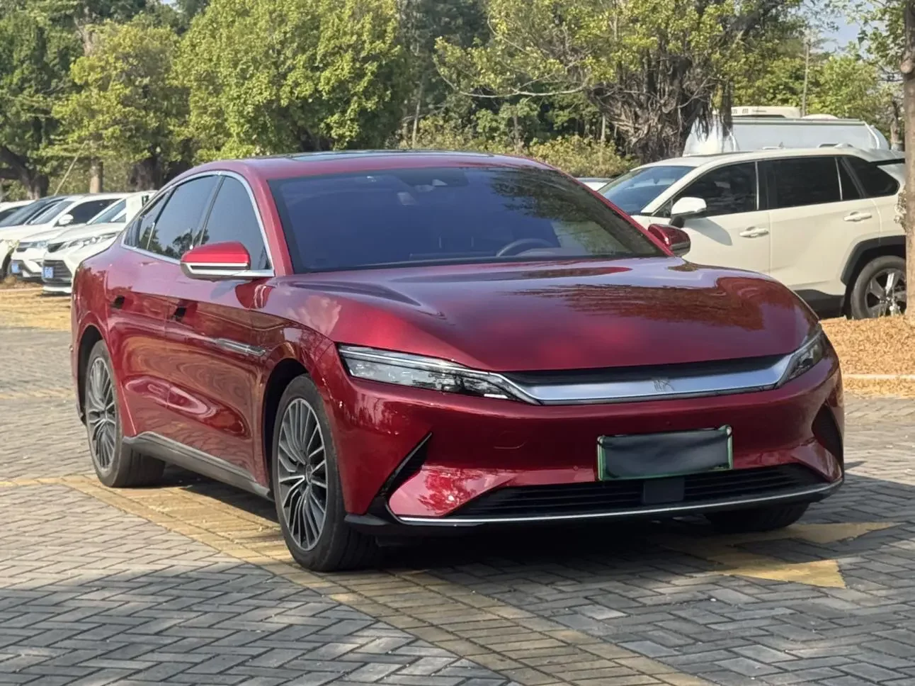 BYD Han EV