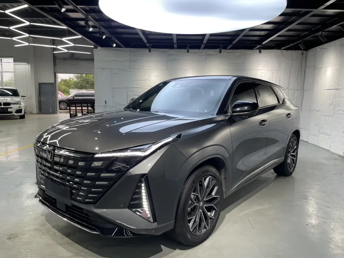 Changan UNI-Z PHEV