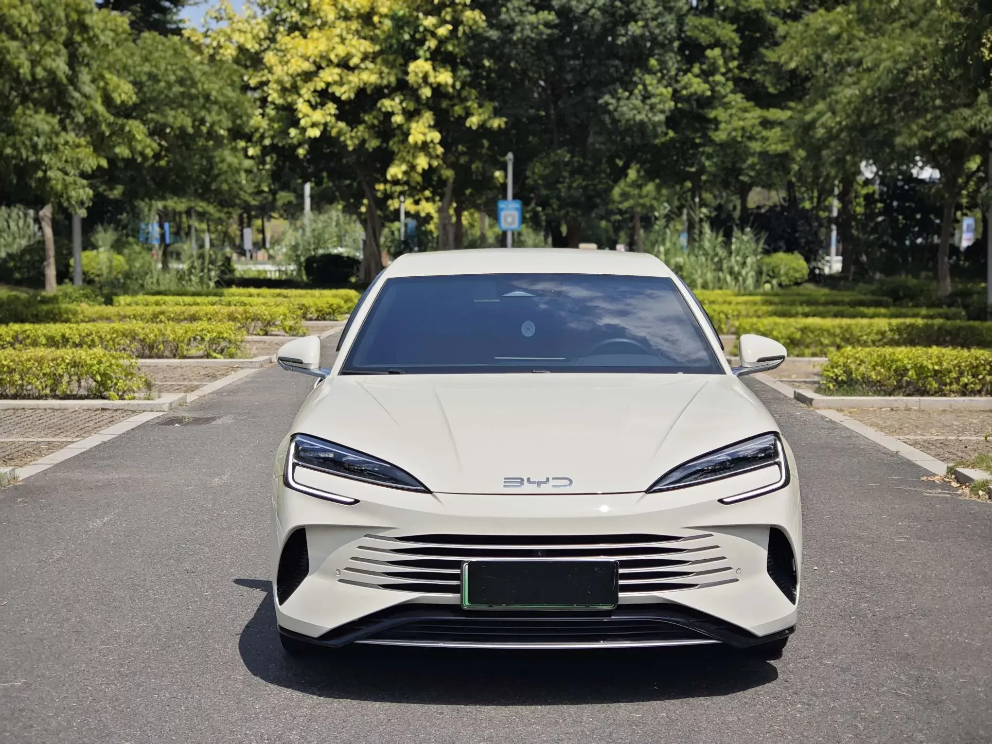 BYD Seal 07DM