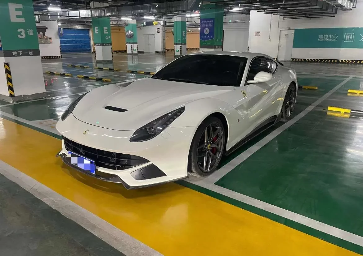 Ferrari F12berlinetta