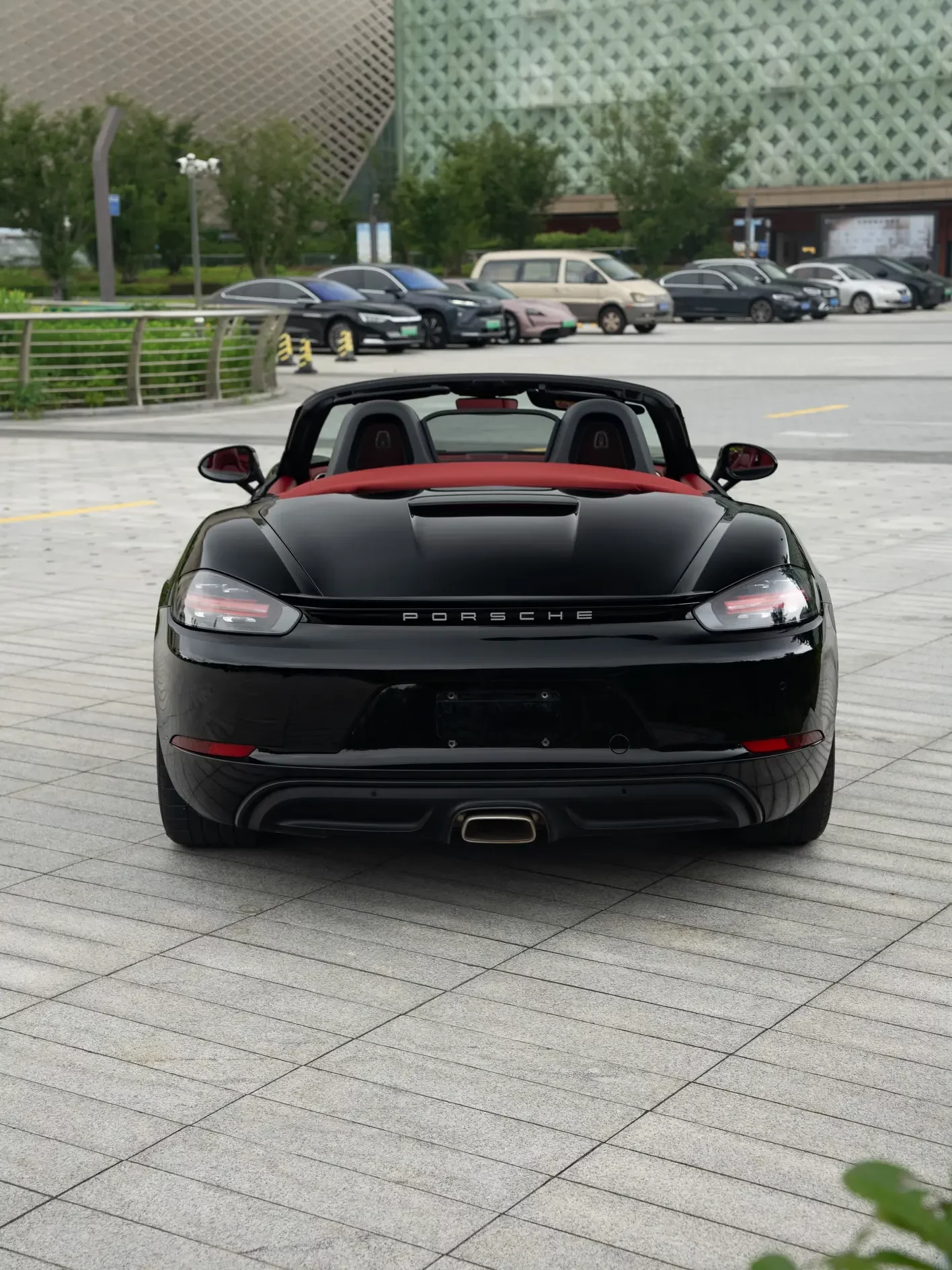 Porsche 718