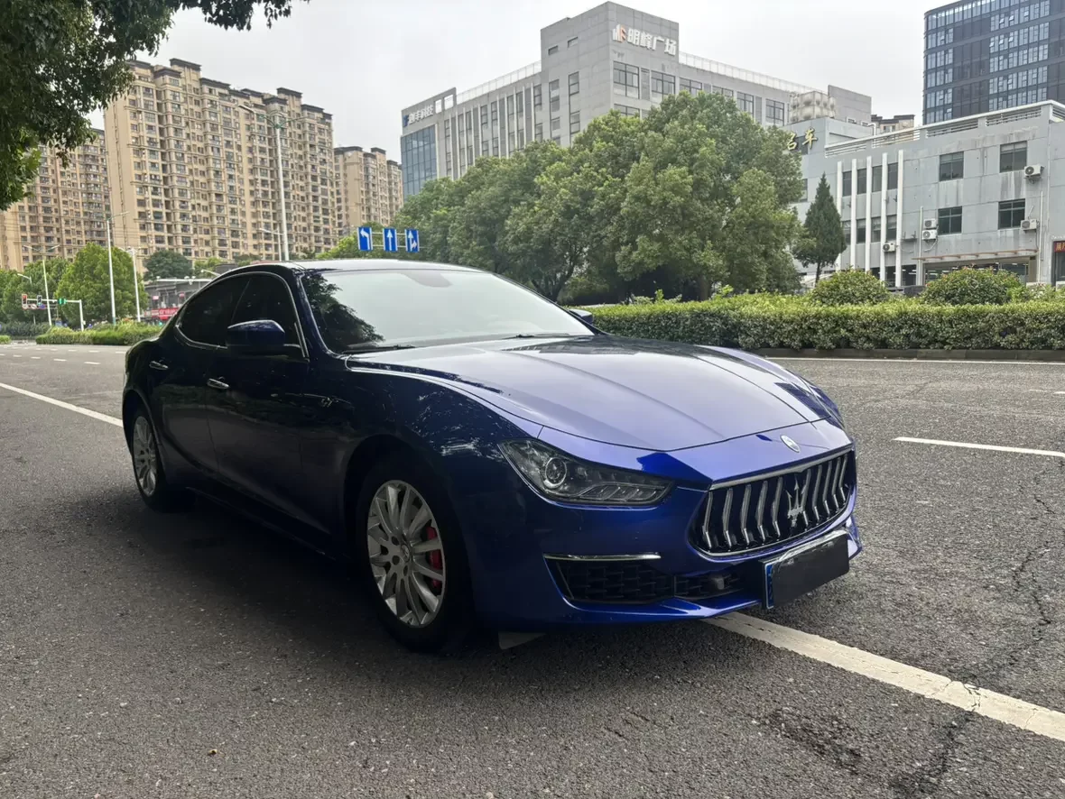 Maserati Ghibli