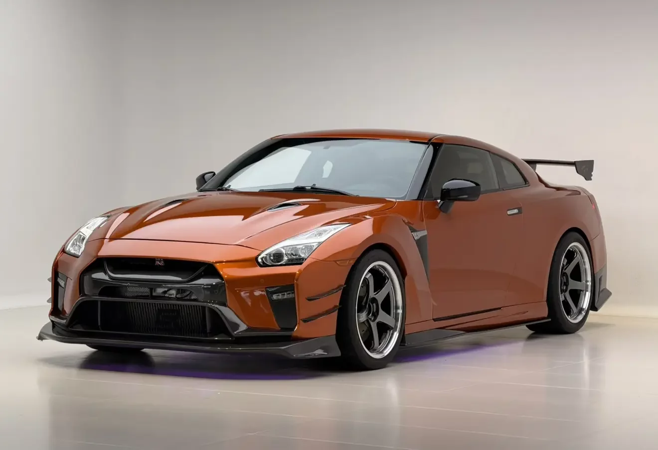 Nissan GT-R