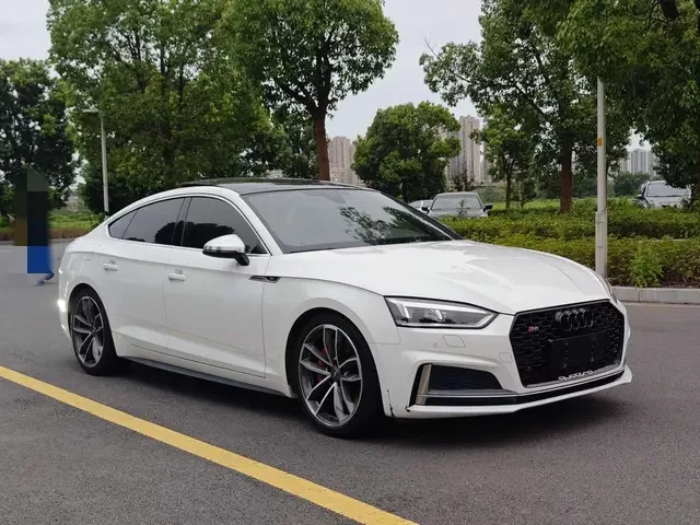 Audi S5