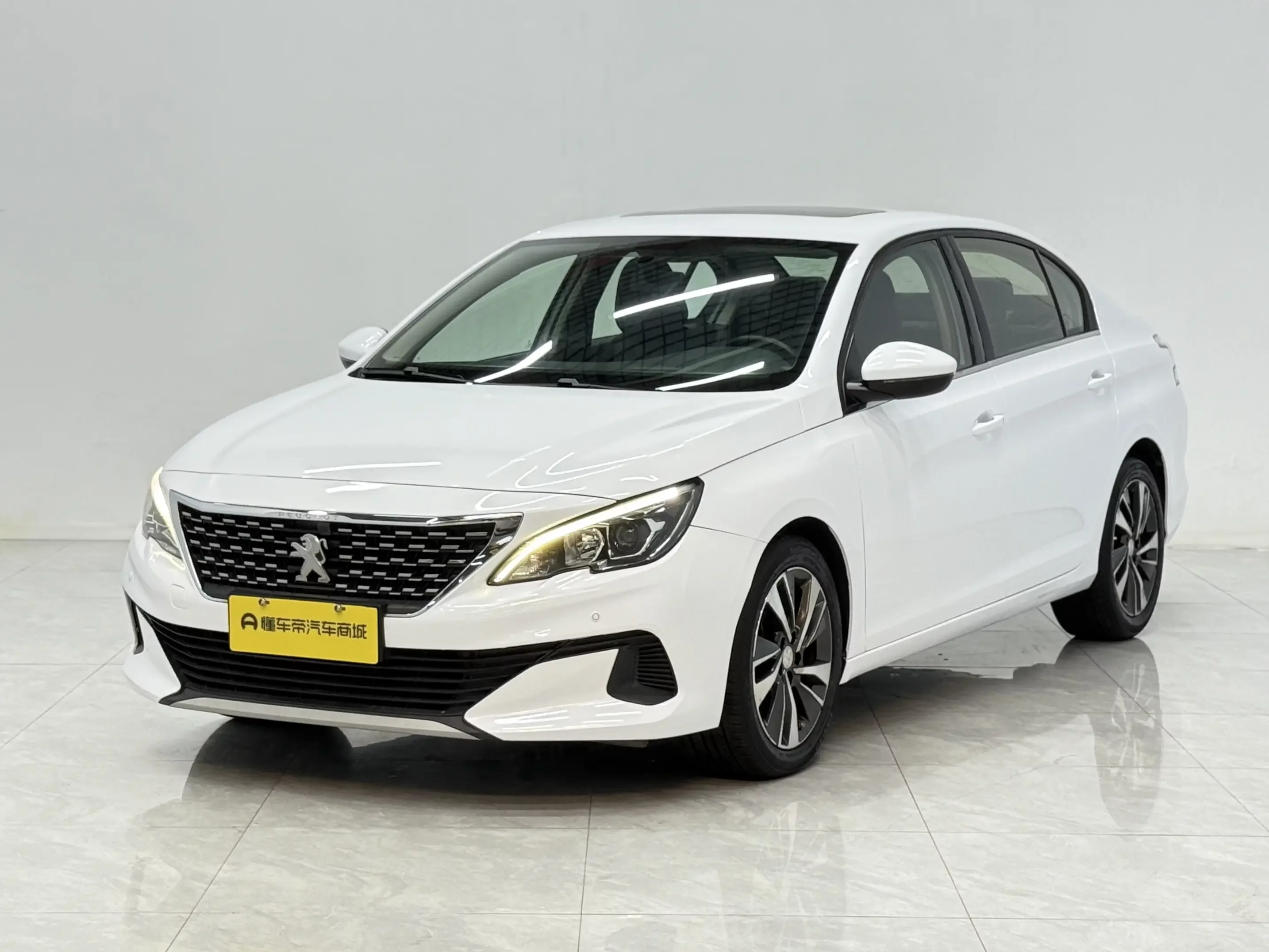 Peugeot 408