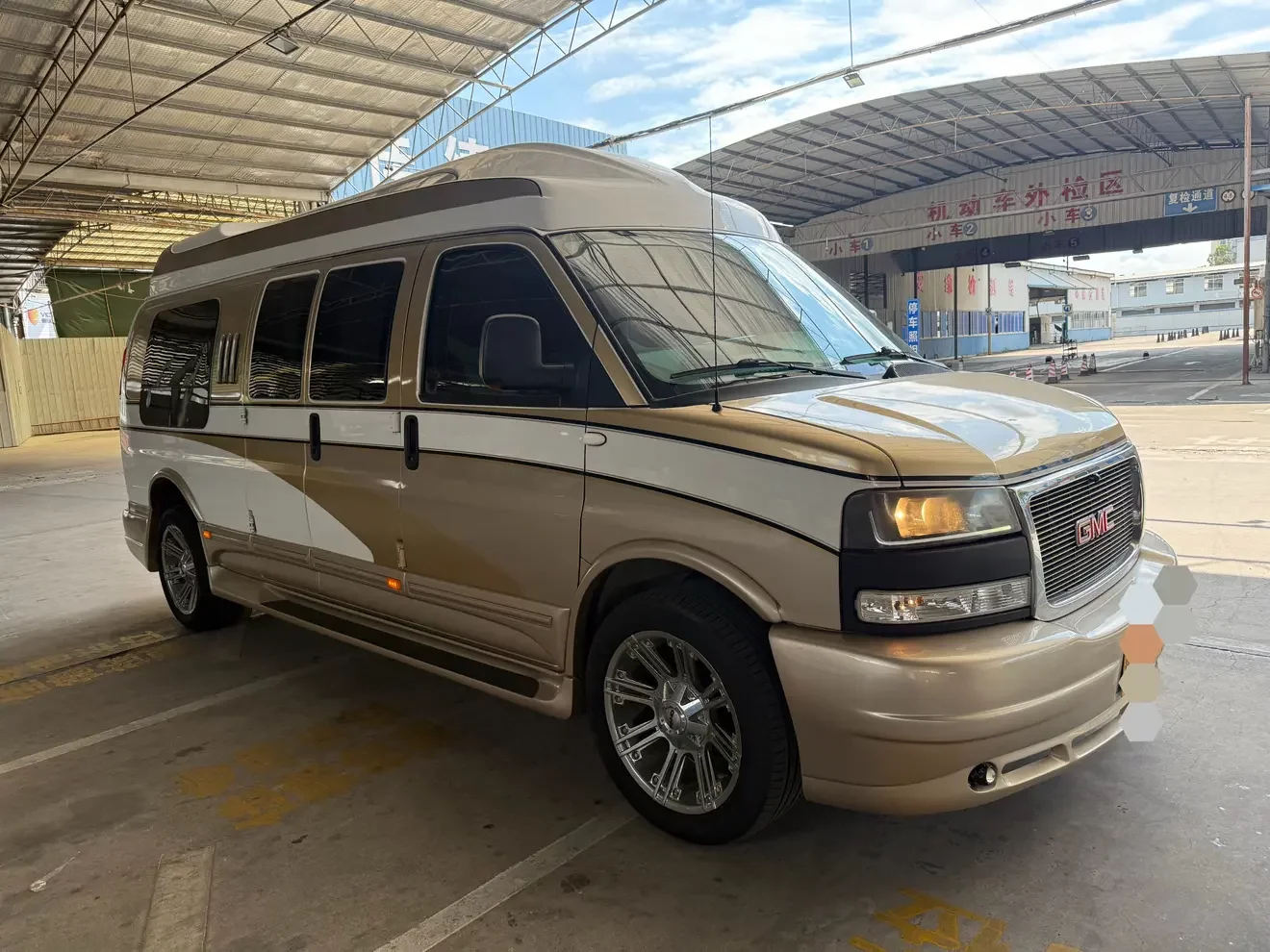 GMC SAVANA