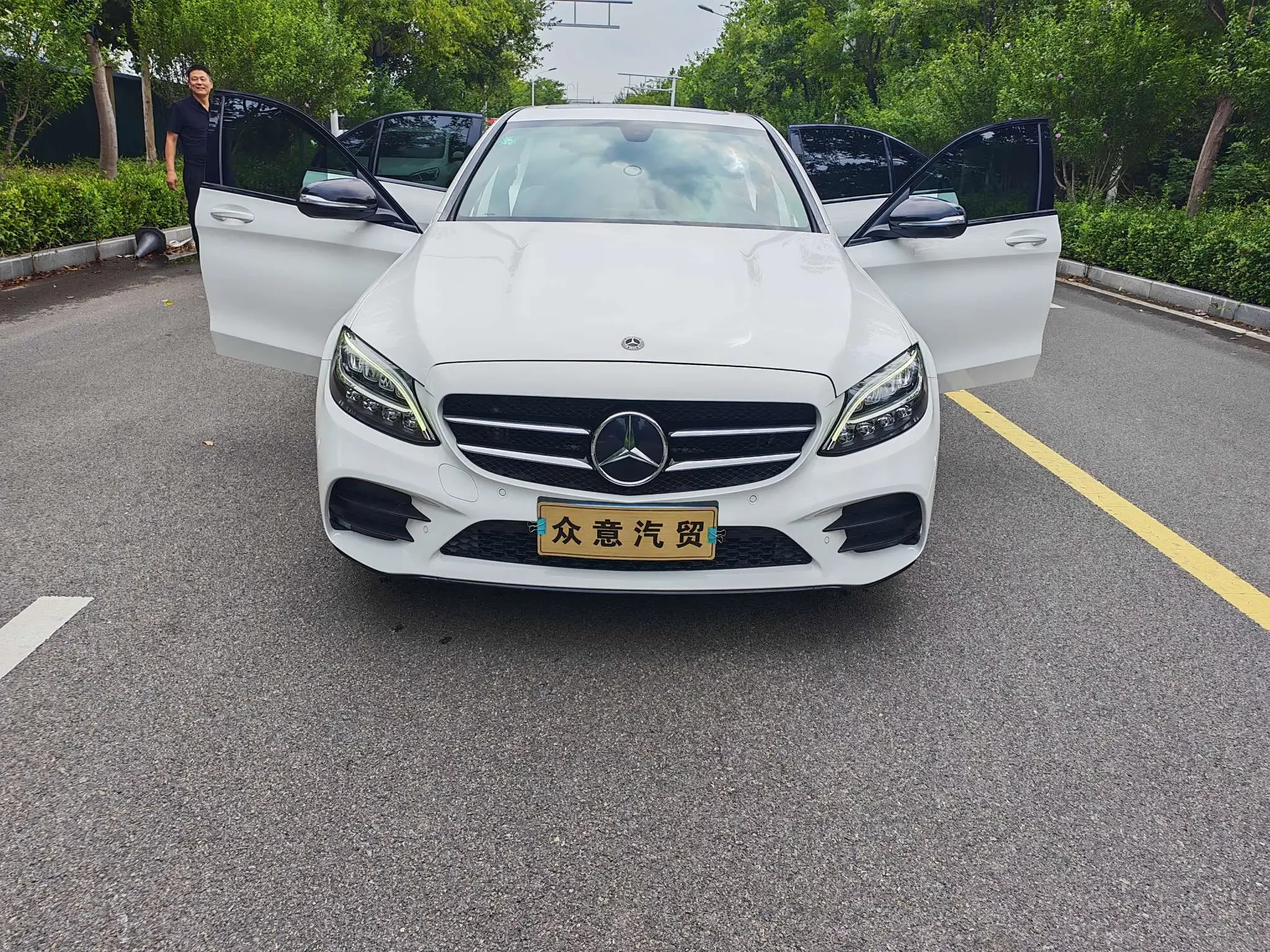 Mercedes-Benz C Class
