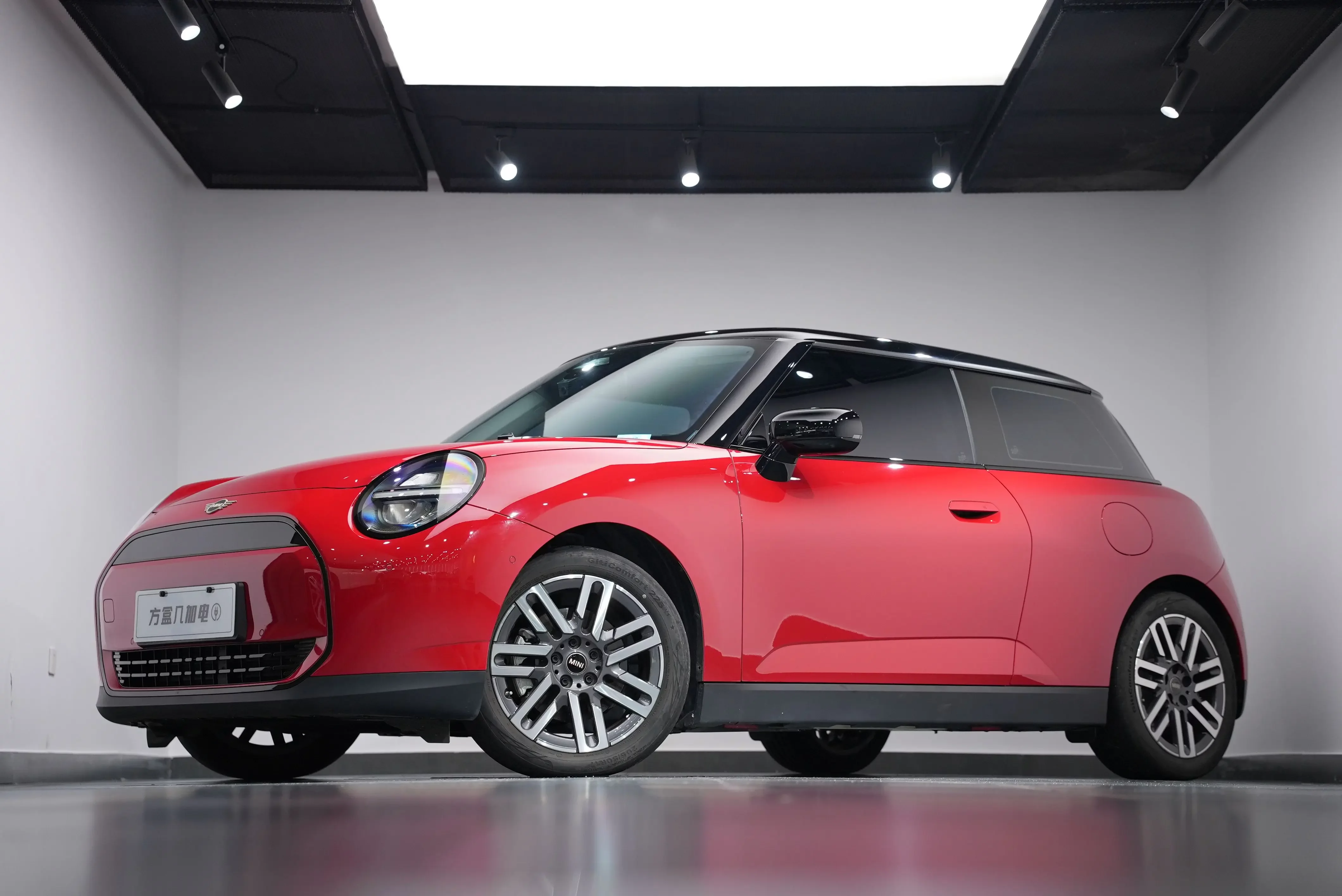 MINI ELECTRIC MINI COOPER