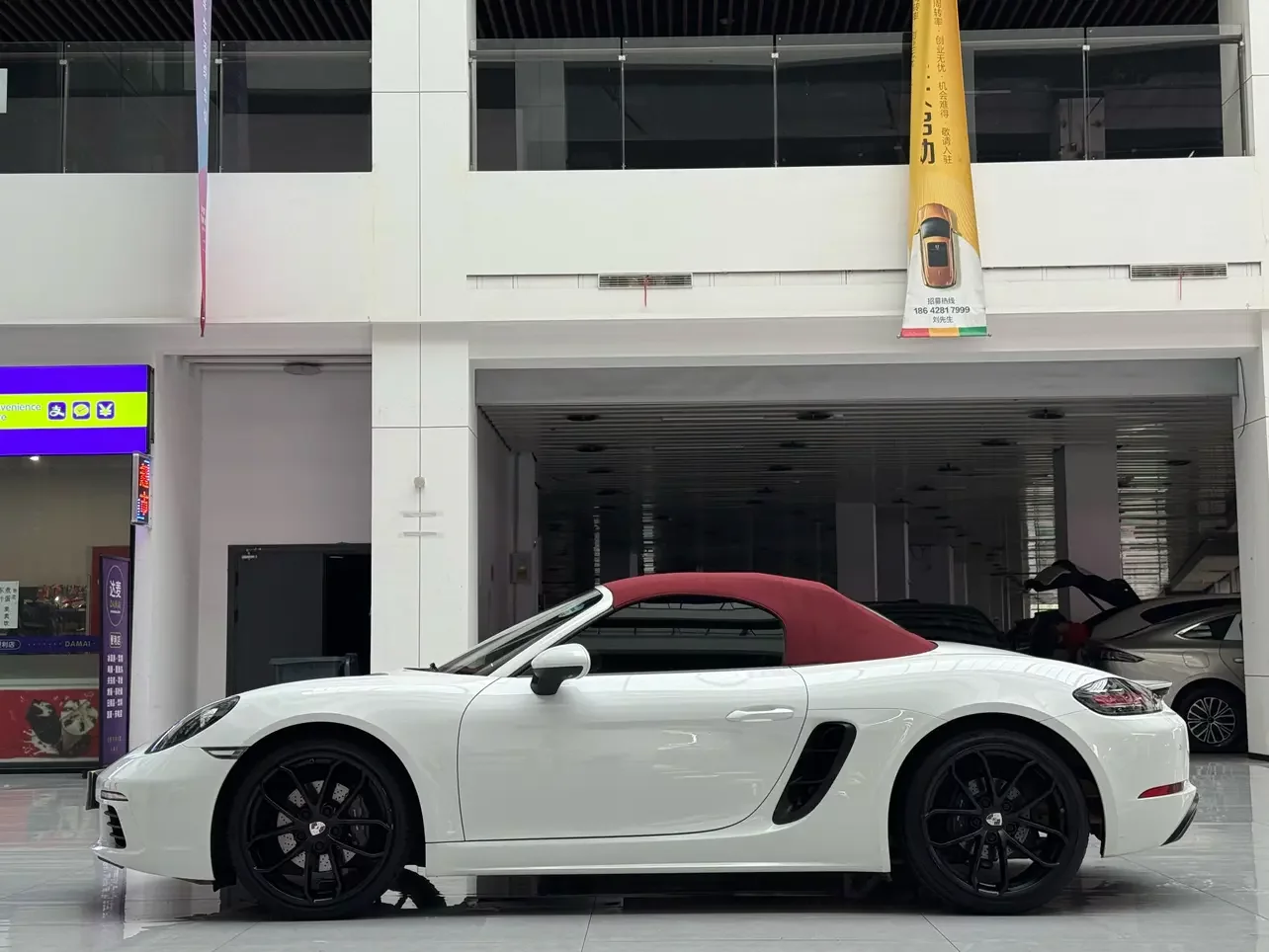 Porsche 718