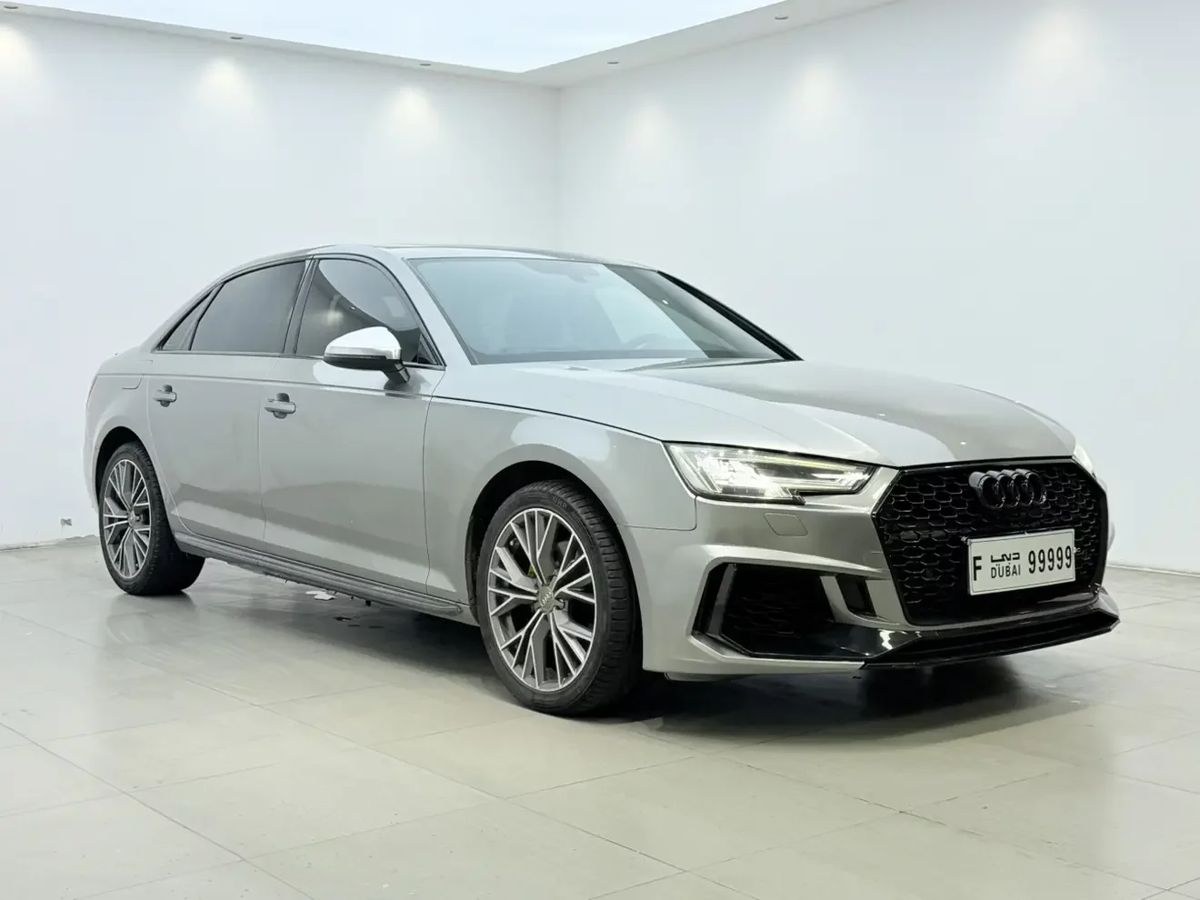 Audi A4L