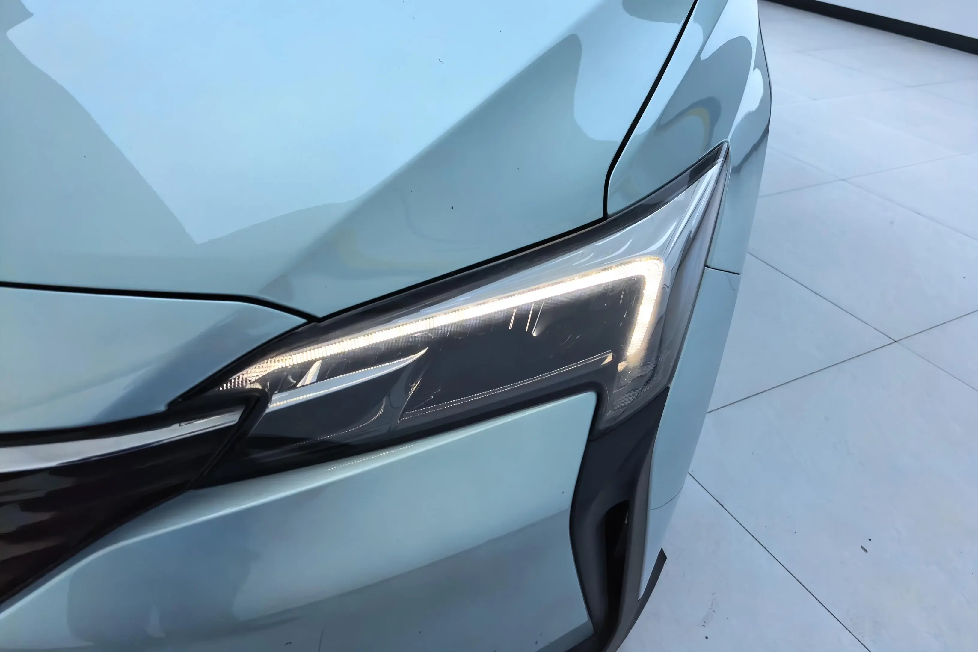 Buick Weilan 6 PHEV