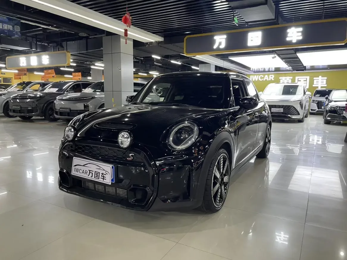 MINI MINI