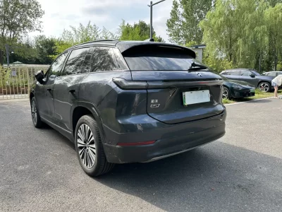 NIO ES7