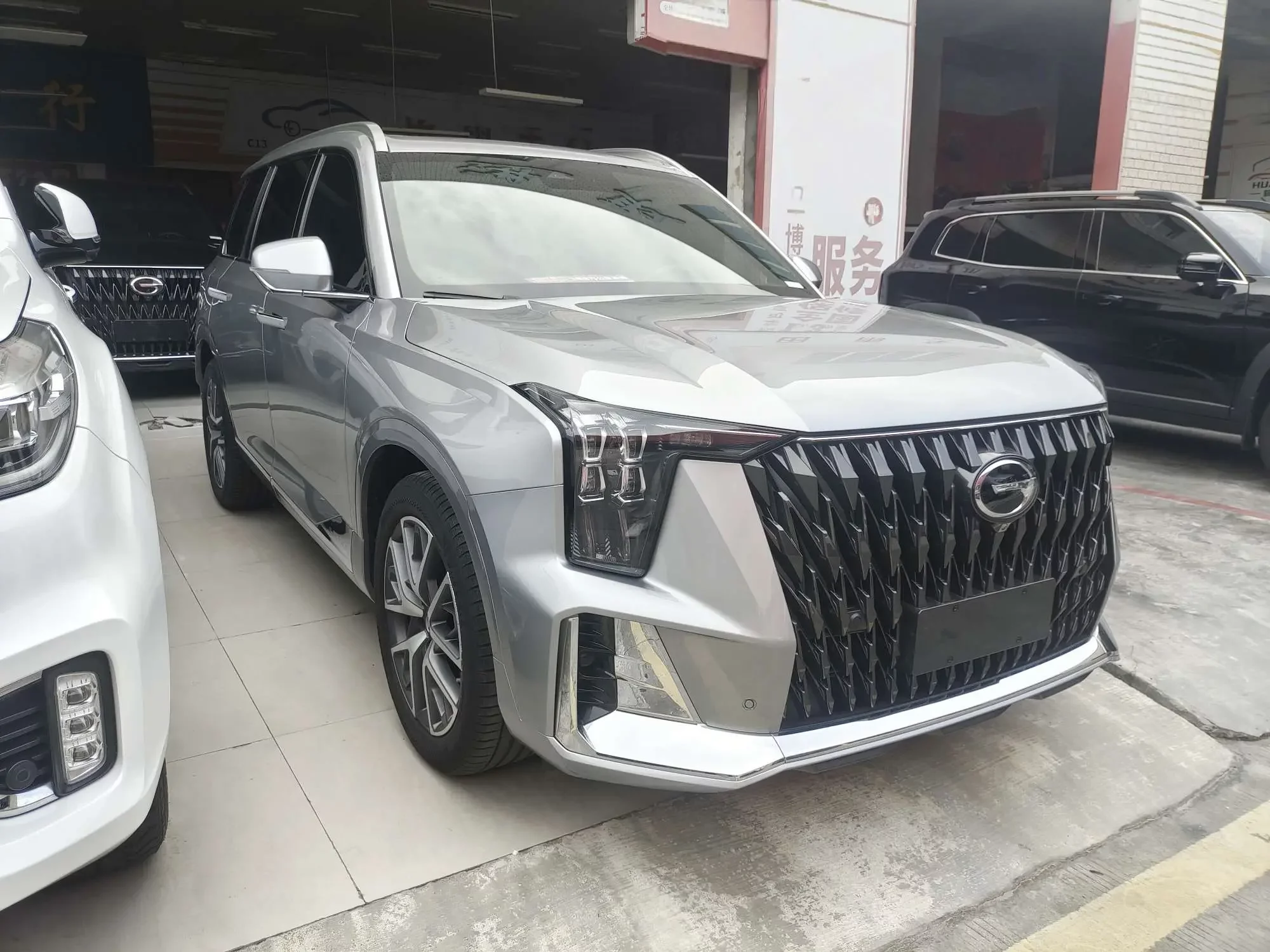 GAC Trumpchi GS8