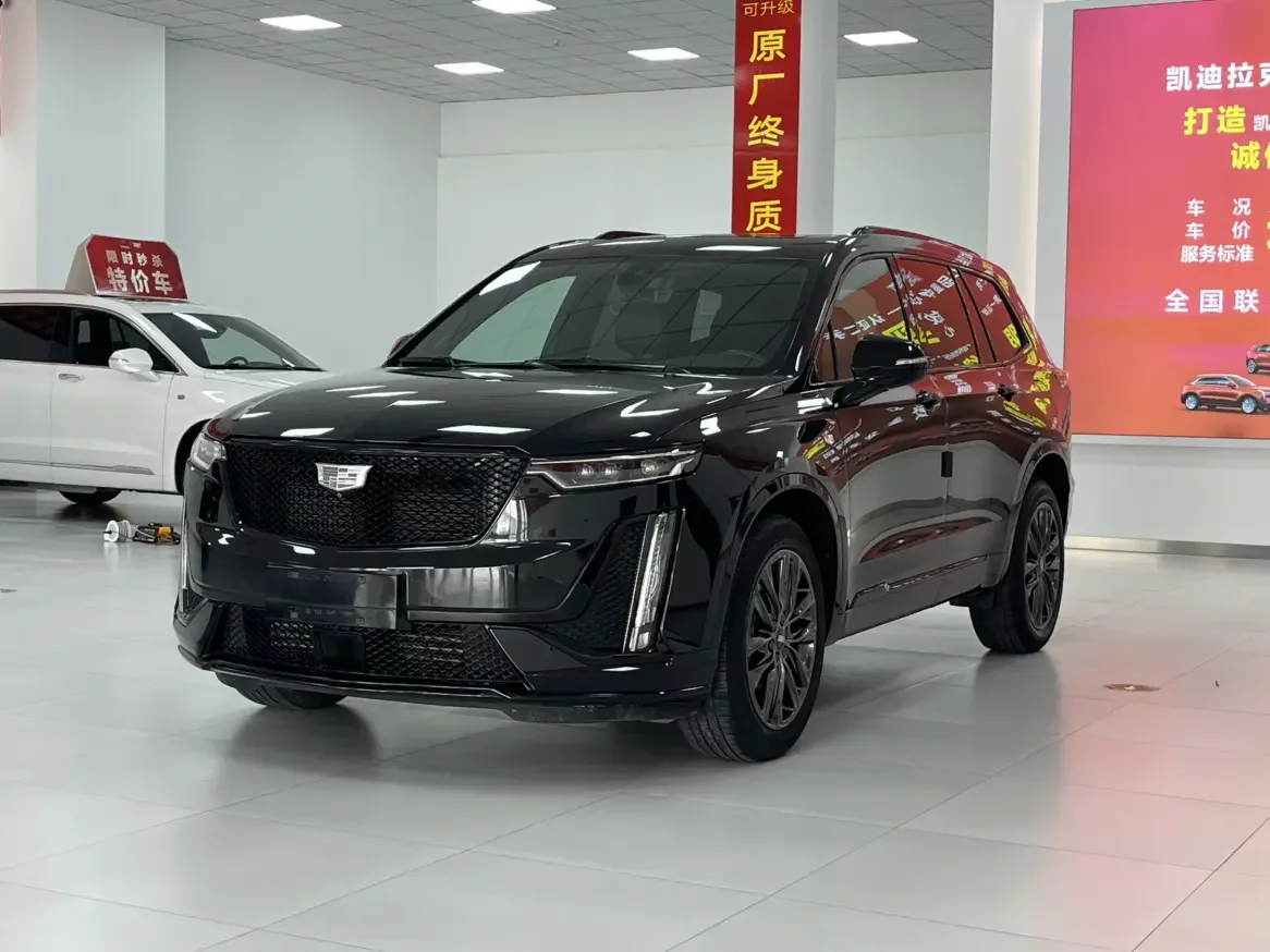 Cadillac XT6